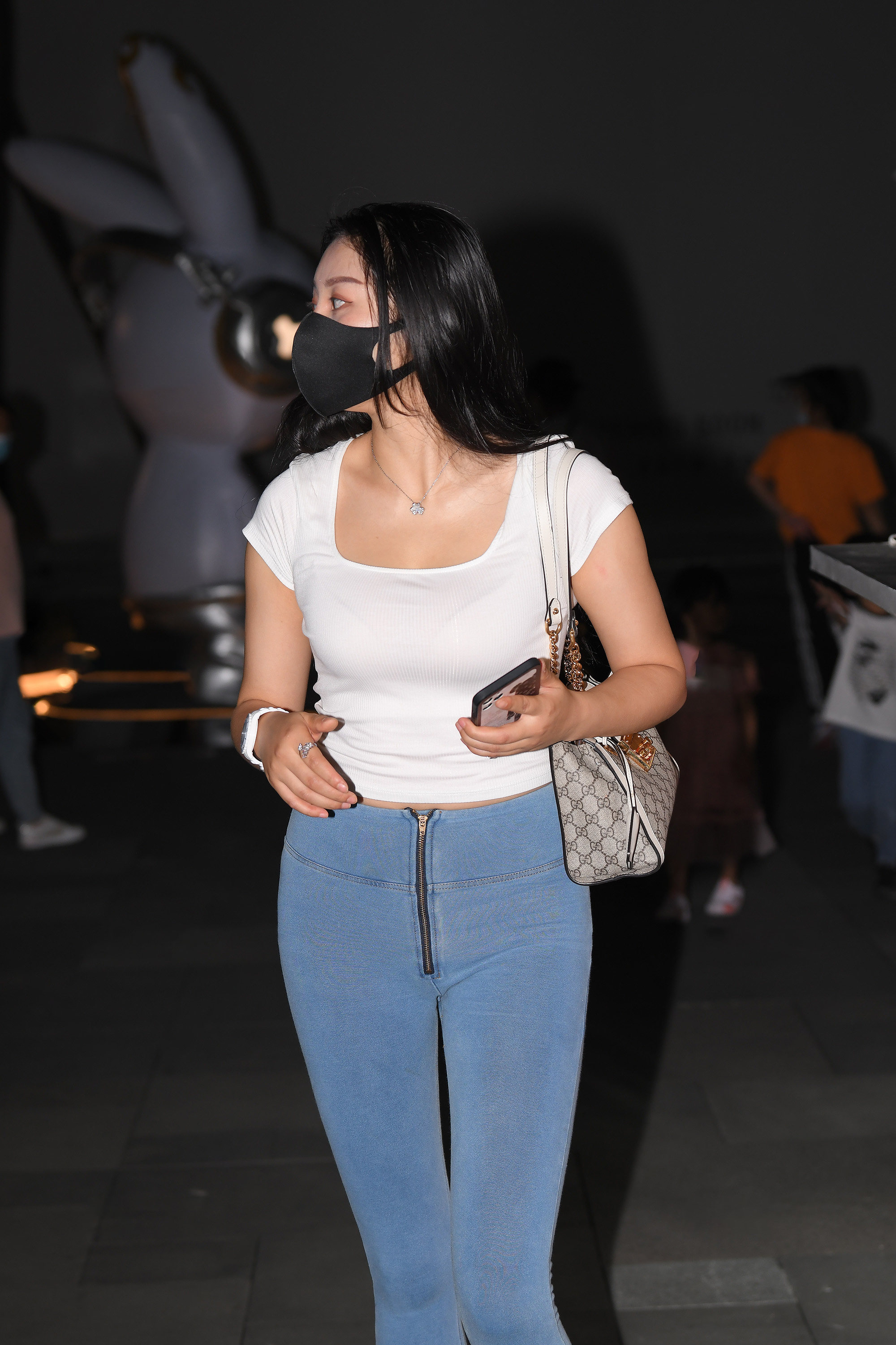  魔镜街拍,,小姐姐,街拍,写真套图,YALAYI雅拉伊