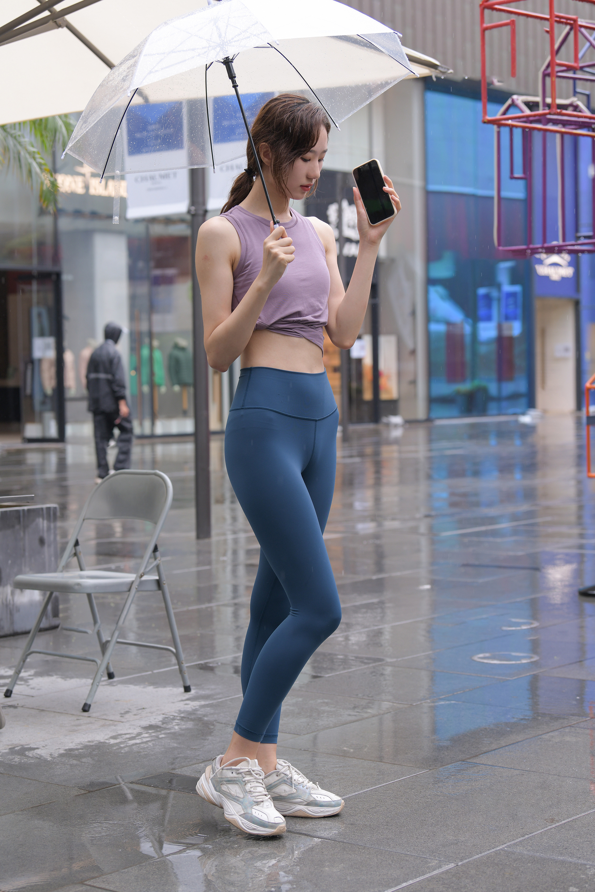  街拍鸭,魔镜街拍,紧身裤,小姐姐,街拍,写真套图,Sexy Asian Girls Feet