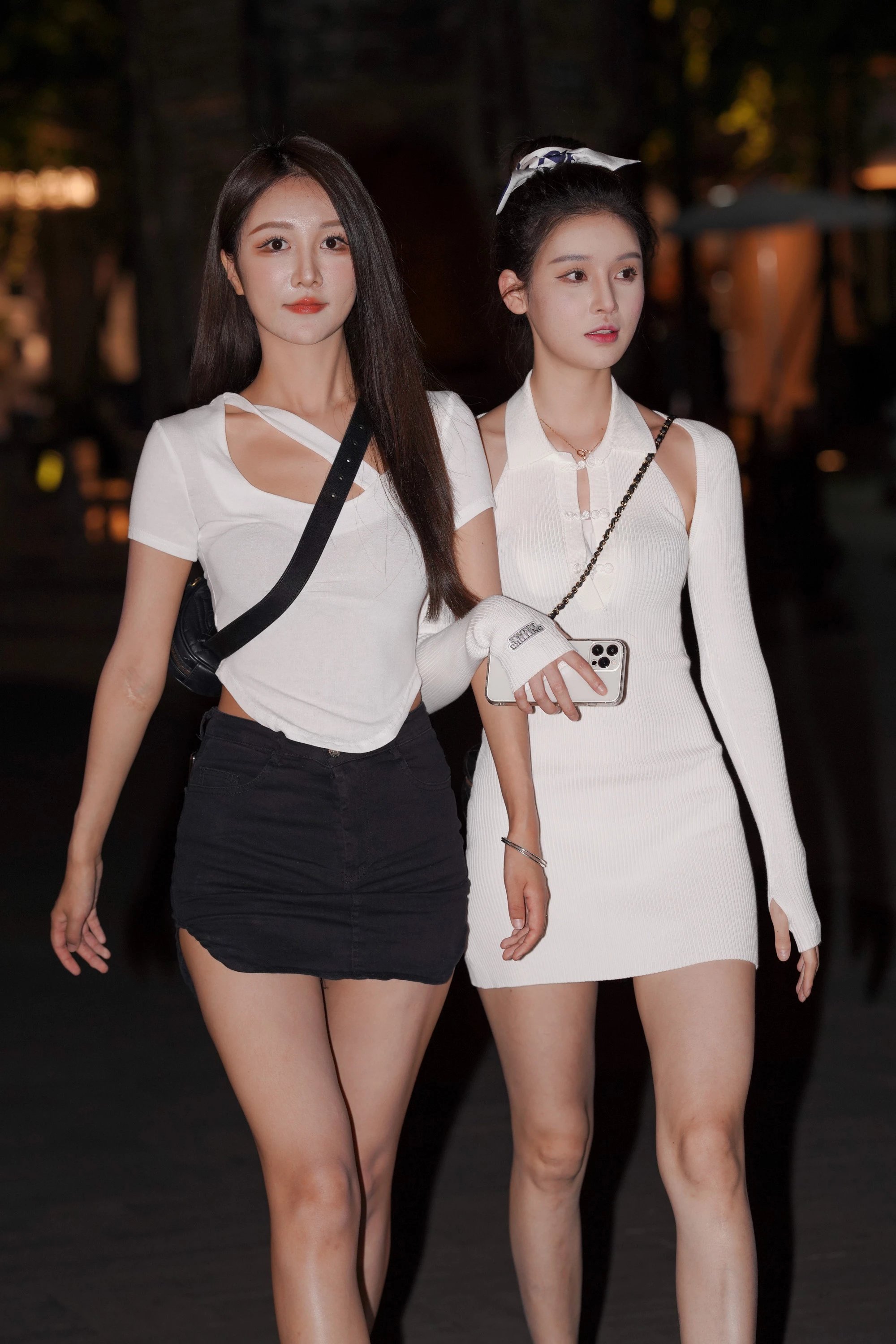  魔镜街拍,裙装,少妇,街拍,写真套图,Beautyleg腿模