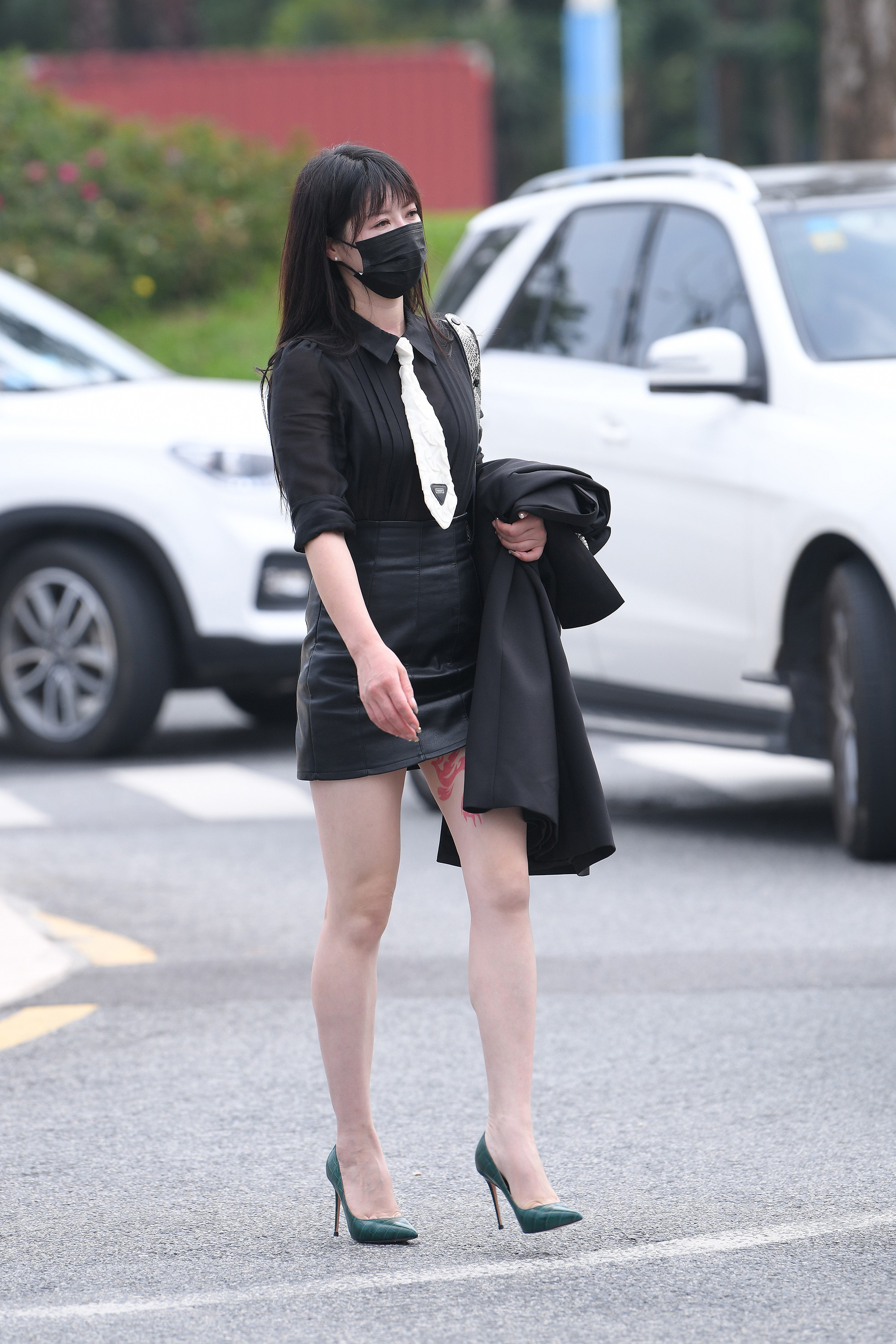  魔镜街拍,裙装,人妻,街拍,写真套图,DJAWA