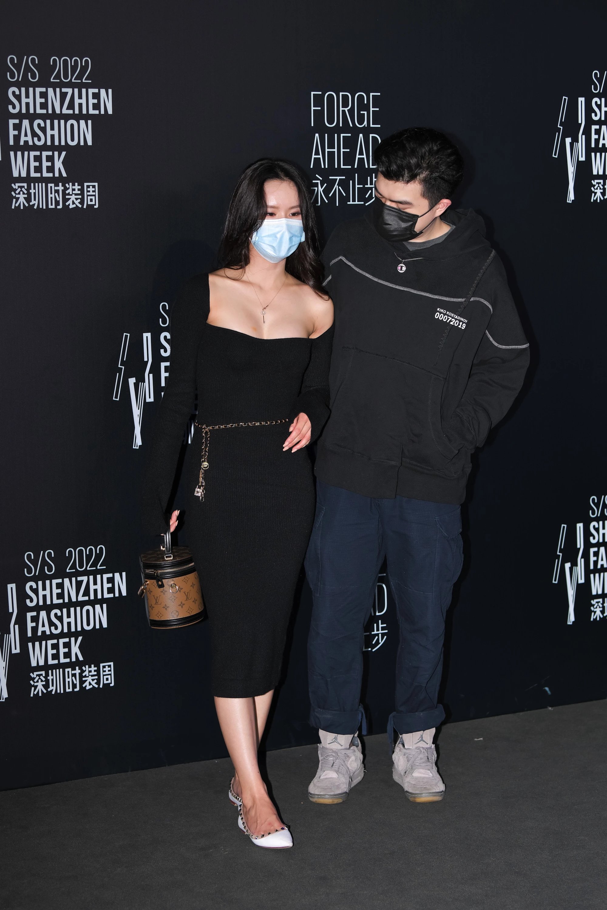  魔镜街拍,裙装,少妇,街拍,写真套图,DJAWA