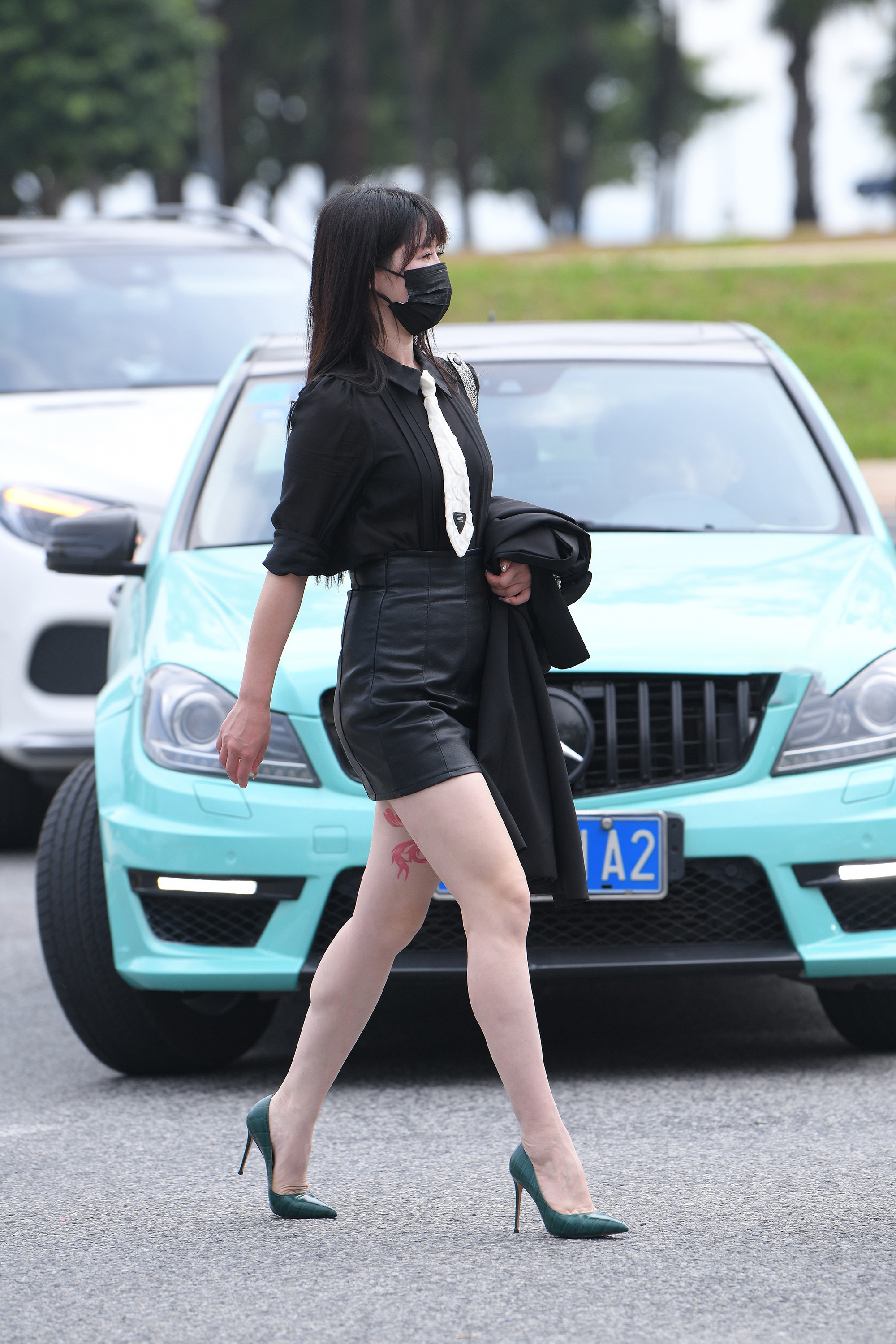  魔镜街拍,裙装,少妇,街拍,写真套图,唐韵