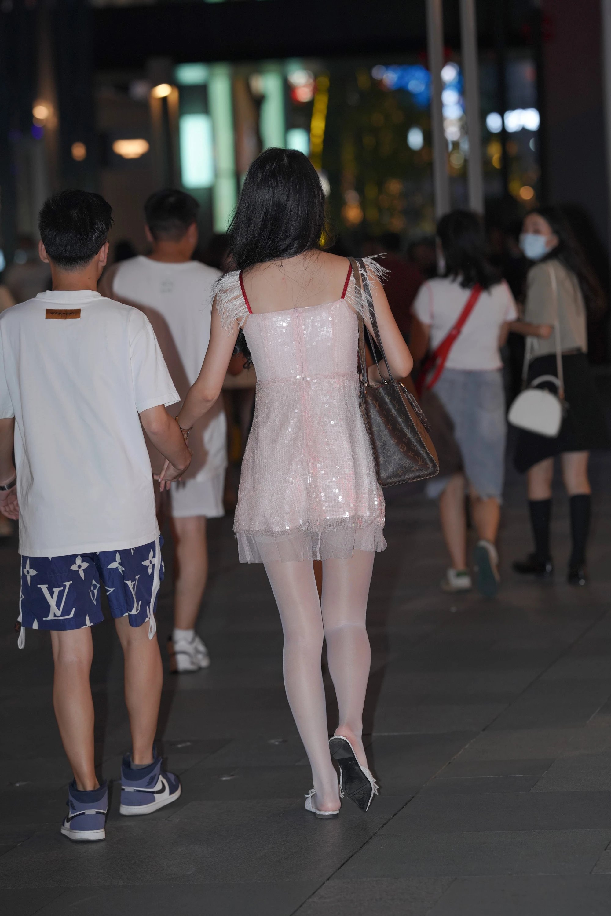  魔镜街拍,丝袜,裙装,熟女,街拍,写真套图,甜予摄影