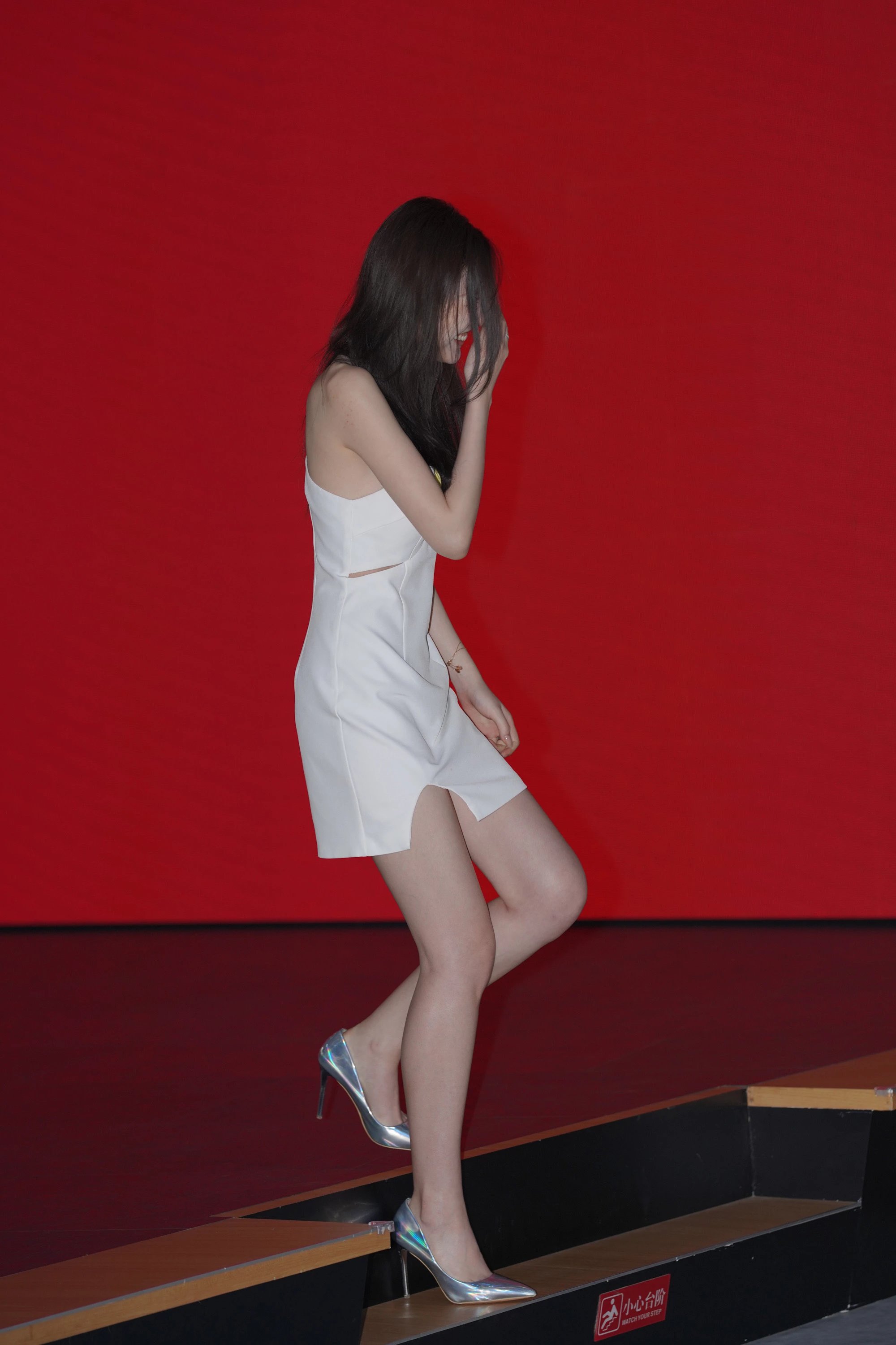  魔镜街拍,裙装,少妇,街拍,写真套图,NinJa阿寨寨