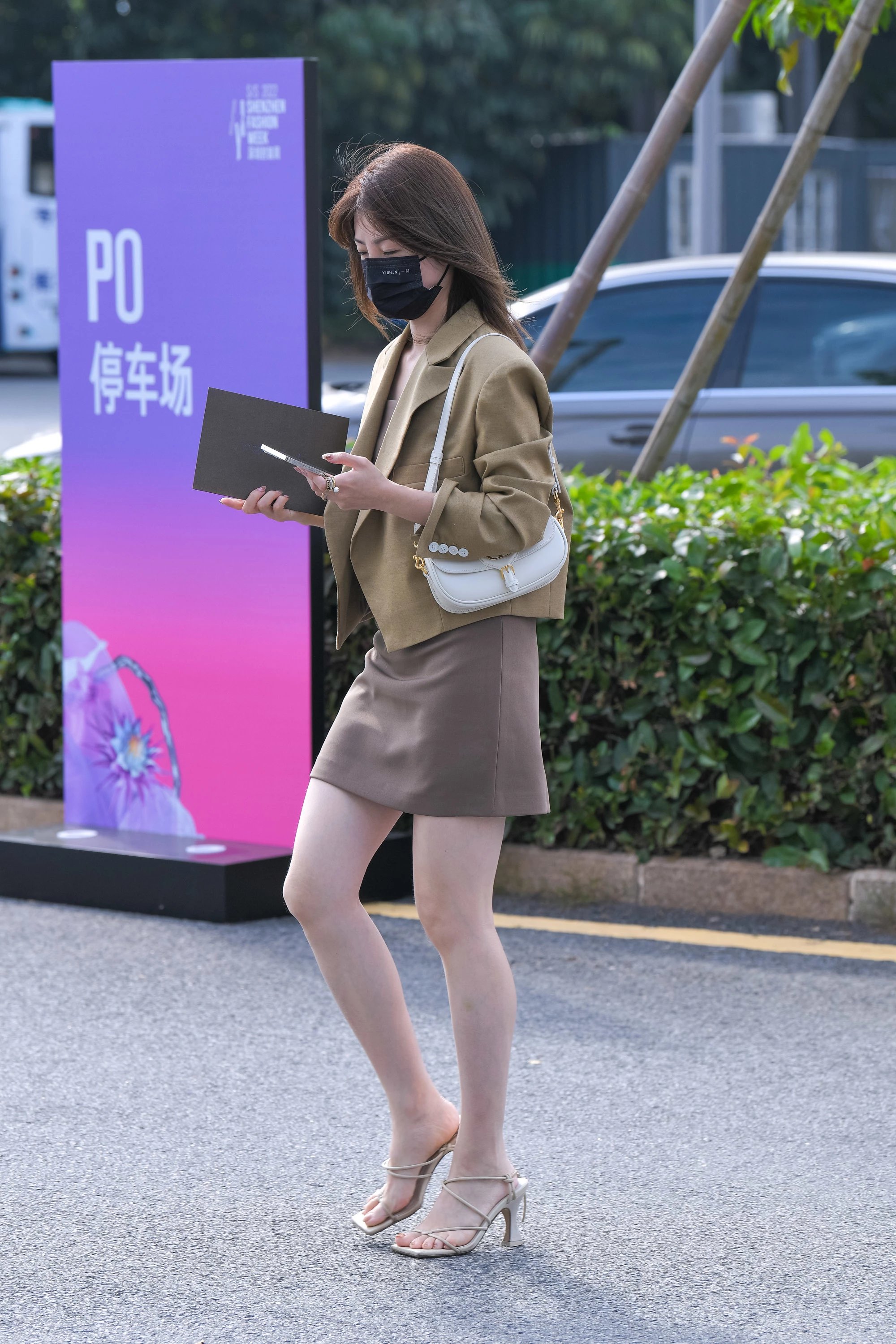  魔镜街拍,裙装,人妻,街拍,写真套图,清流杂志