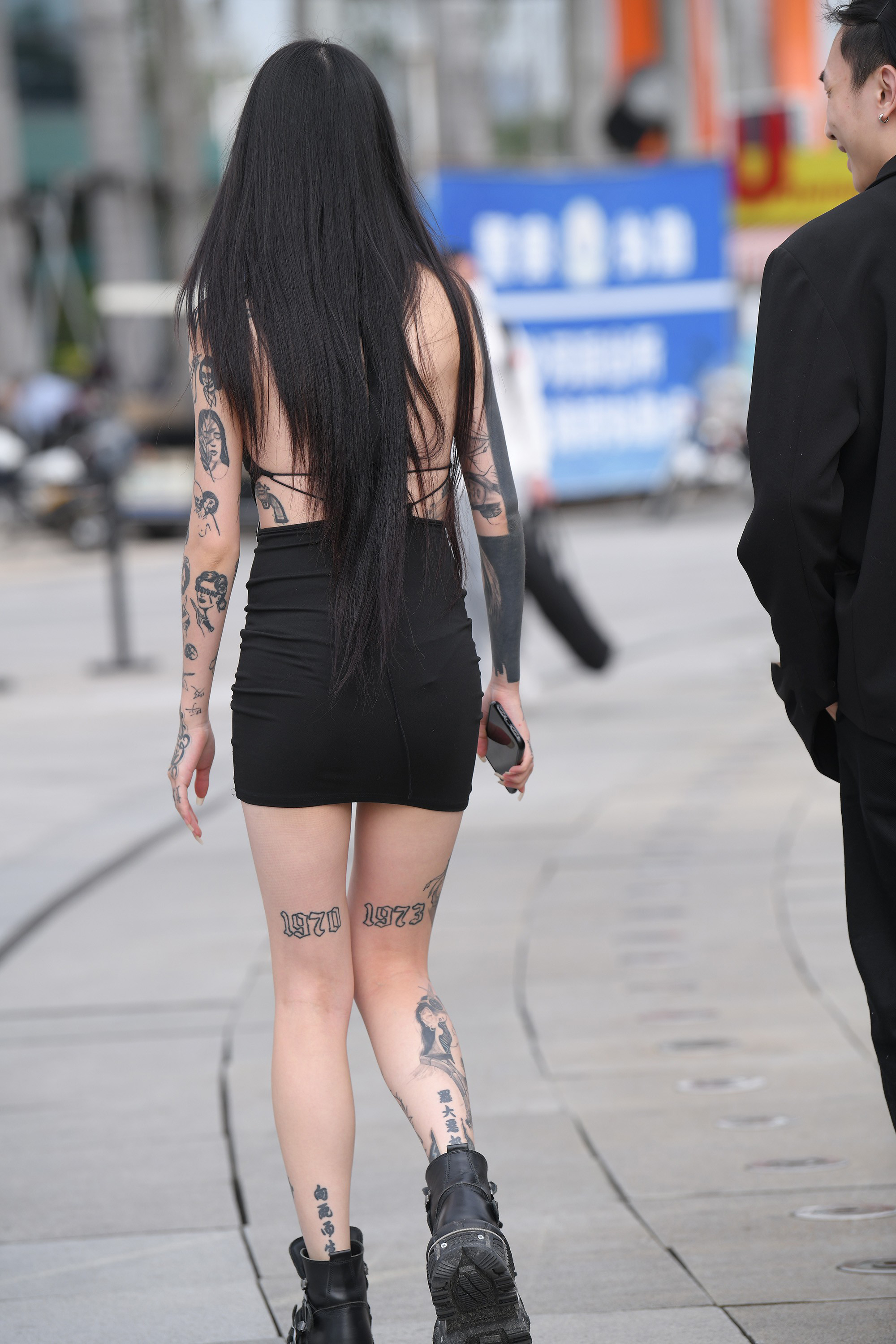  魔镜街拍,裙装,美女,街拍,写真套图,LISS丽丝映像