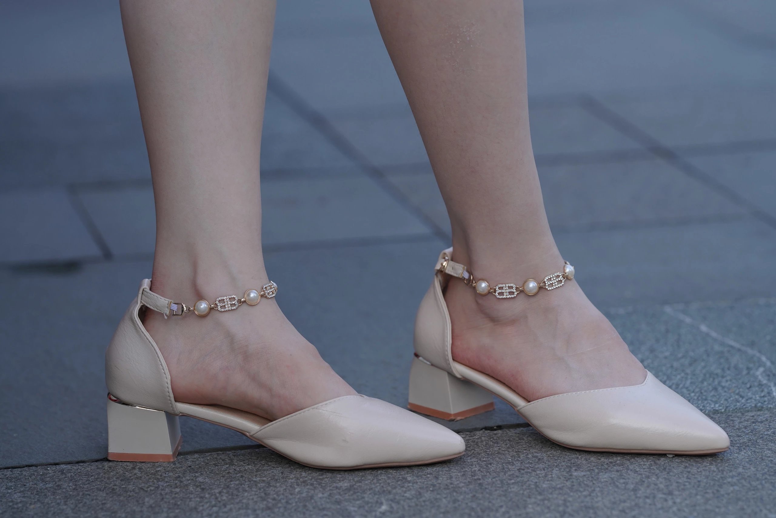  魔镜街拍,裙装,小姐姐,街拍,写真套图,物恋传媒