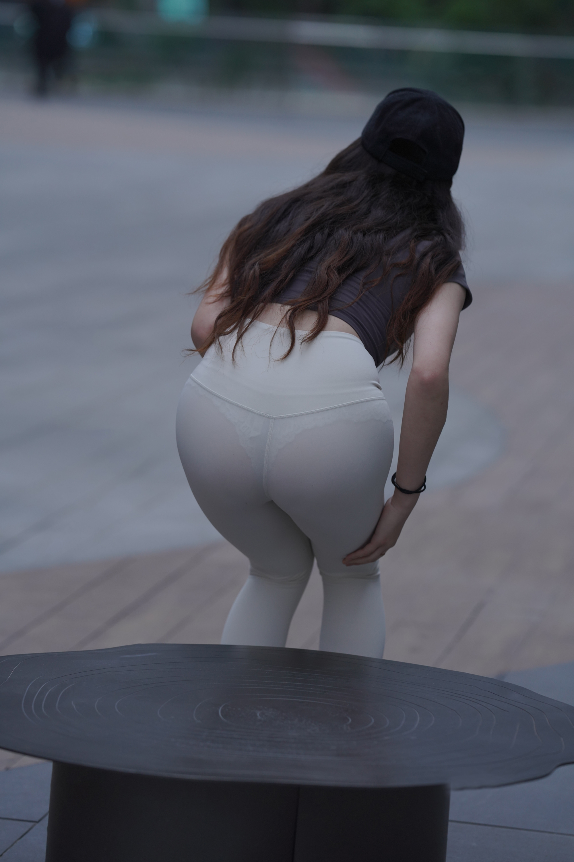  街拍鸭,魔镜街拍,紧身裤,少妇,街拍,写真套图,MSLASS梦丝女神