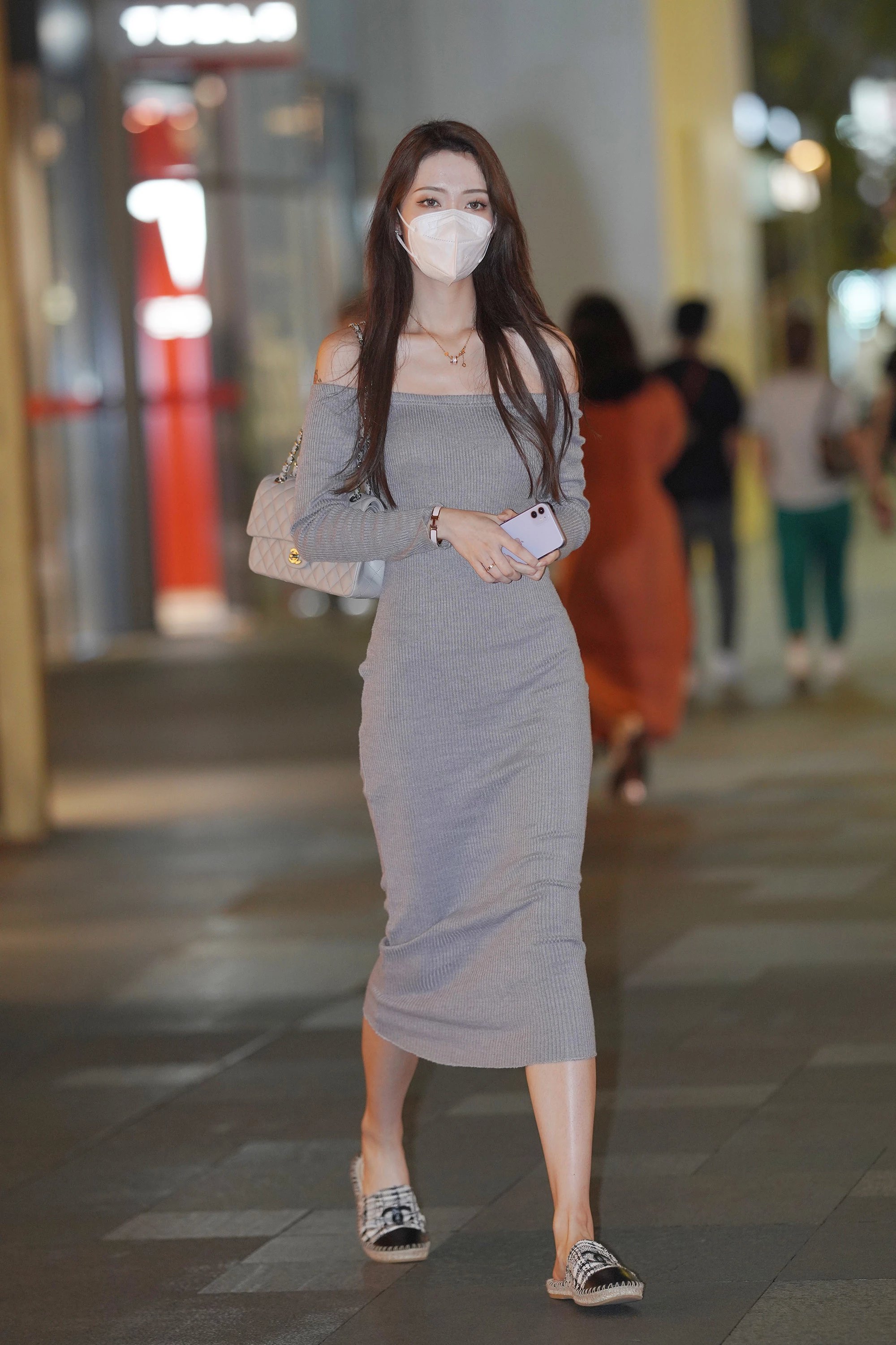  街拍鸭,魔镜街拍,裙装,人妻,街拍,写真套图,思话写真