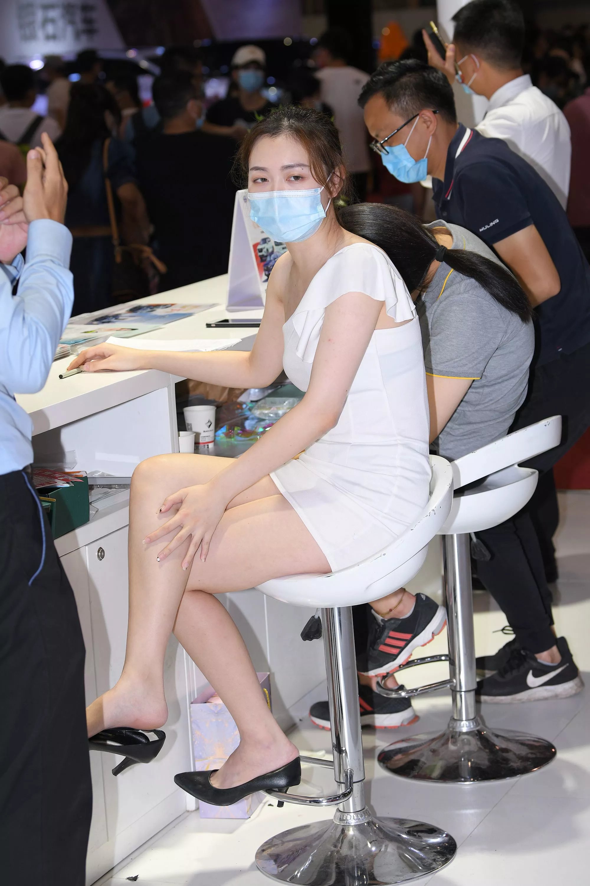  魔镜街拍,裙装,人妻,街拍,写真套图,FAIRY CLUB妖精社