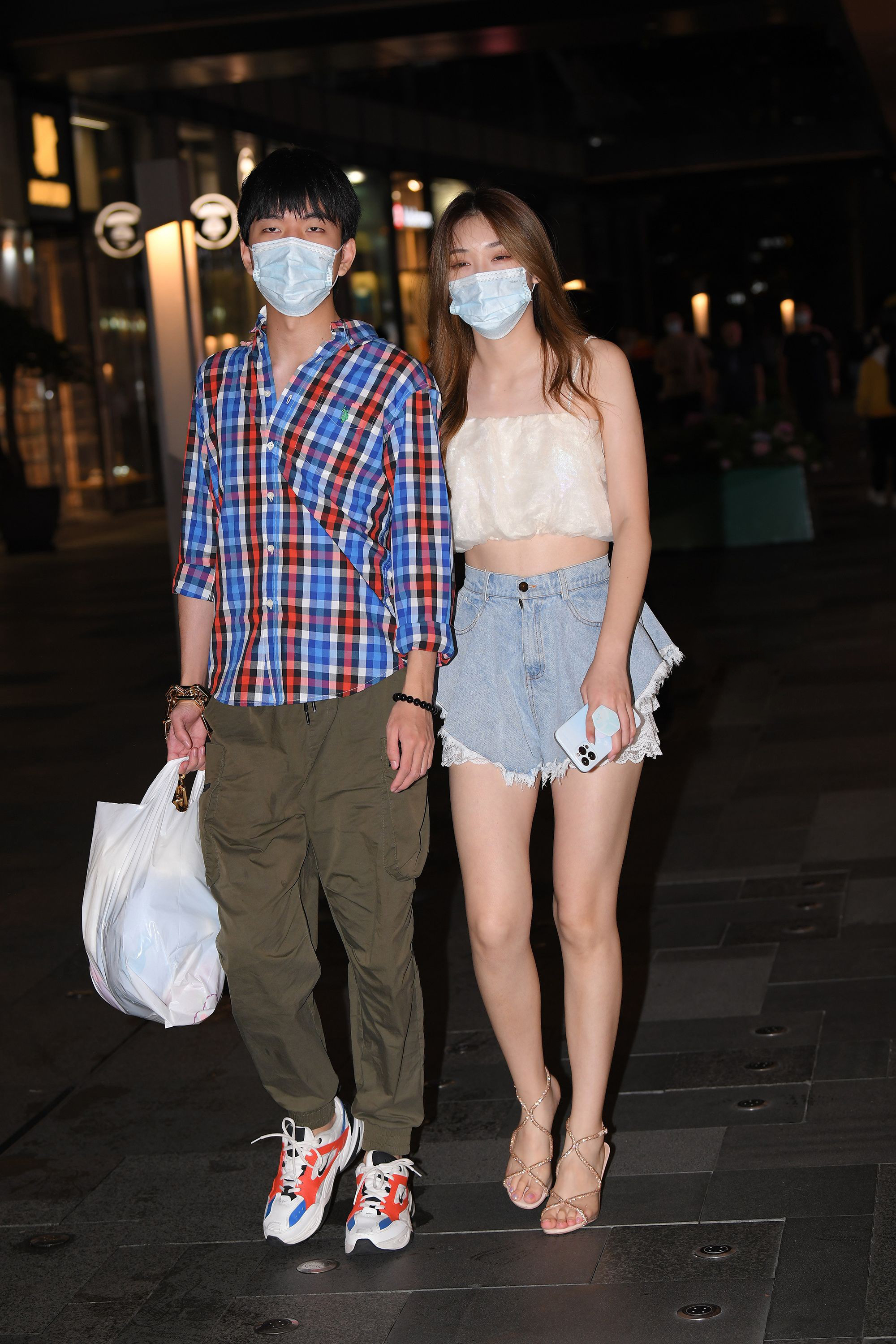  魔镜街拍,热裤,小姐姐,街拍,写真套图,猫君君MaoJun