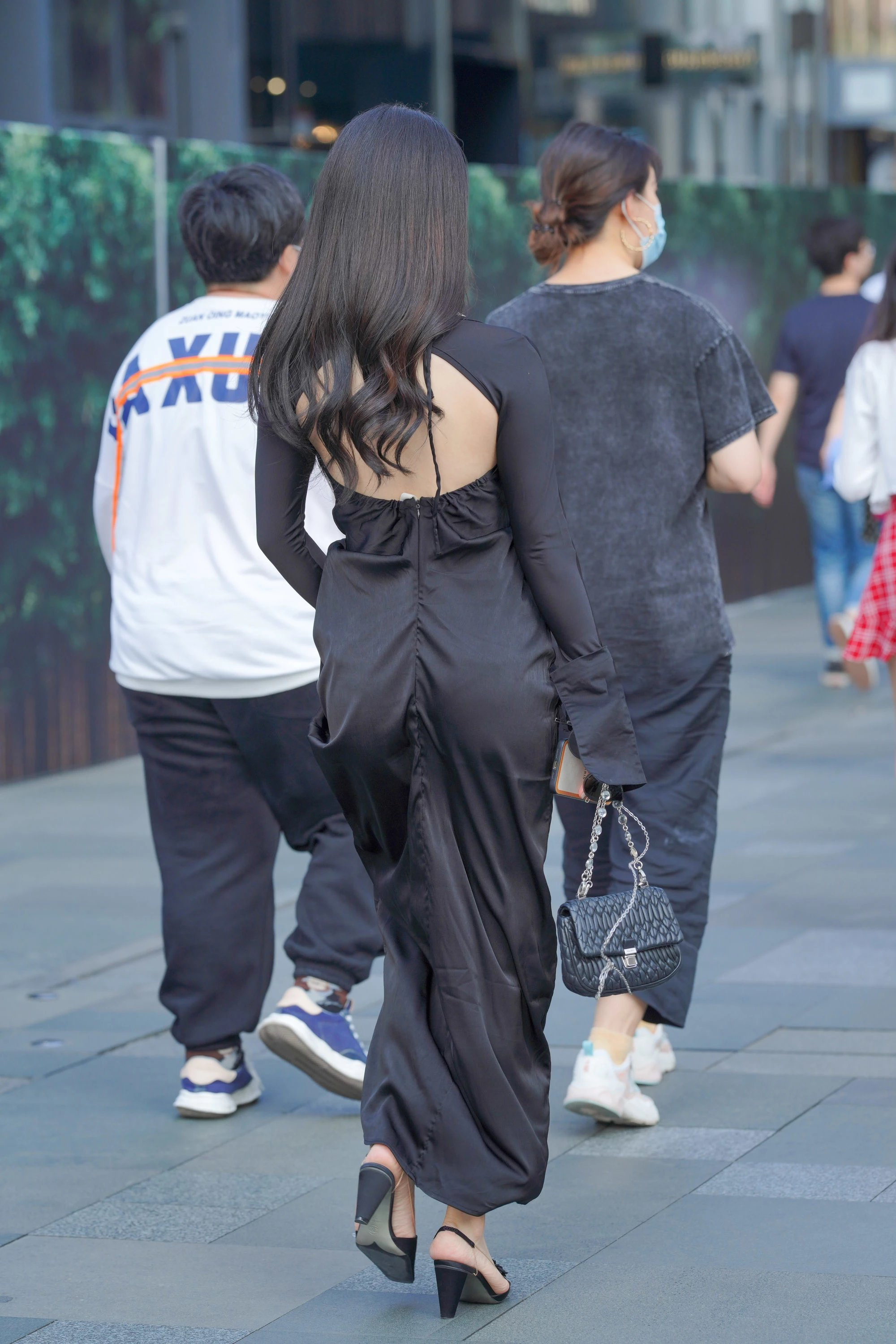  魔镜街拍,裙装,美女,街拍,写真套图,aapary摄影