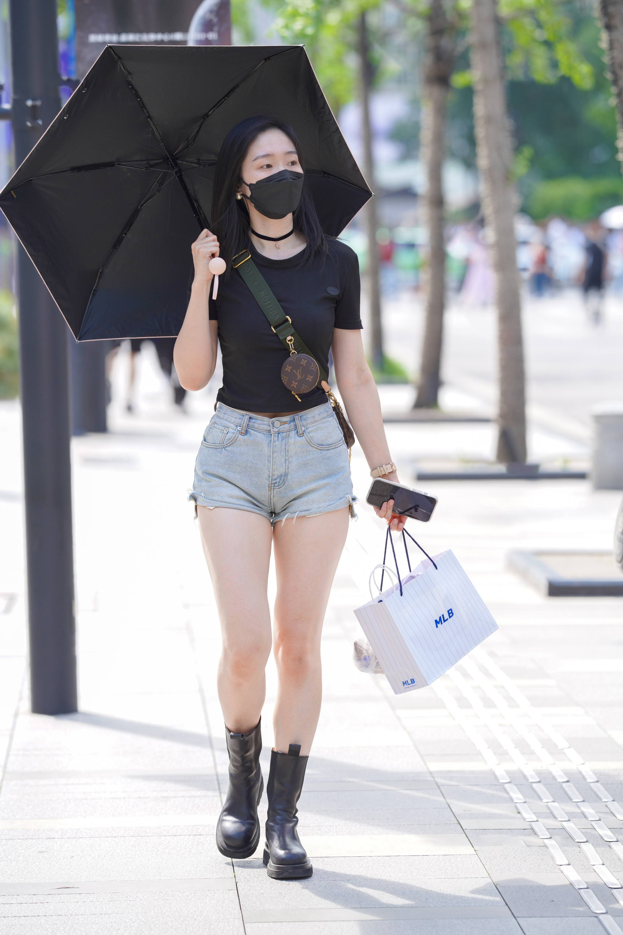  街拍鸭,魔镜街拍,热裤,熟女,街拍,写真套图,MSLASS梦丝女神