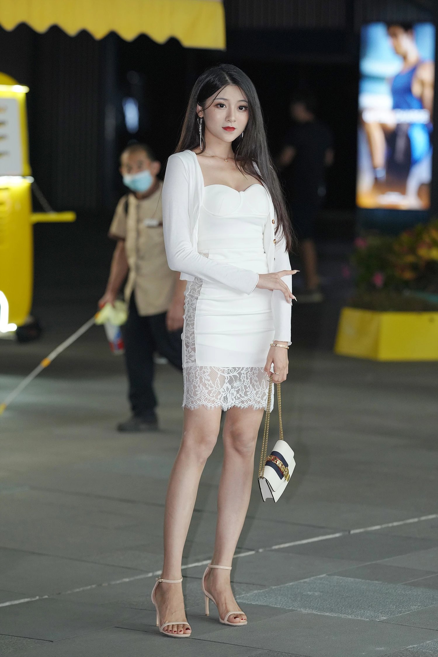  街拍鸭,魔镜街拍,裙装,熟女,街拍,写真套图,战前女神