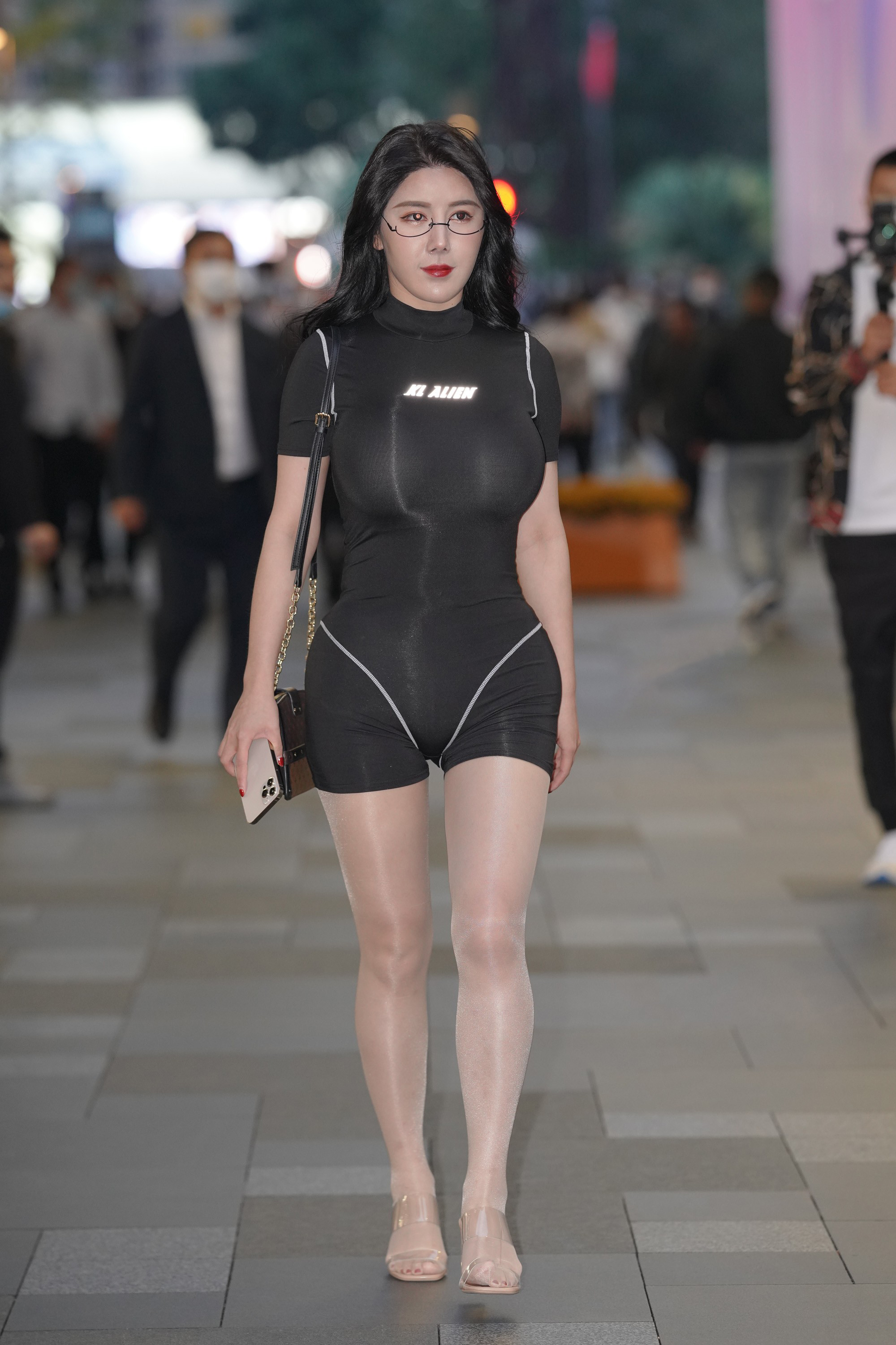  魔镜街拍,丝袜,紧身裤,小姐姐,街拍,写真套图,MISSLEG蜜丝