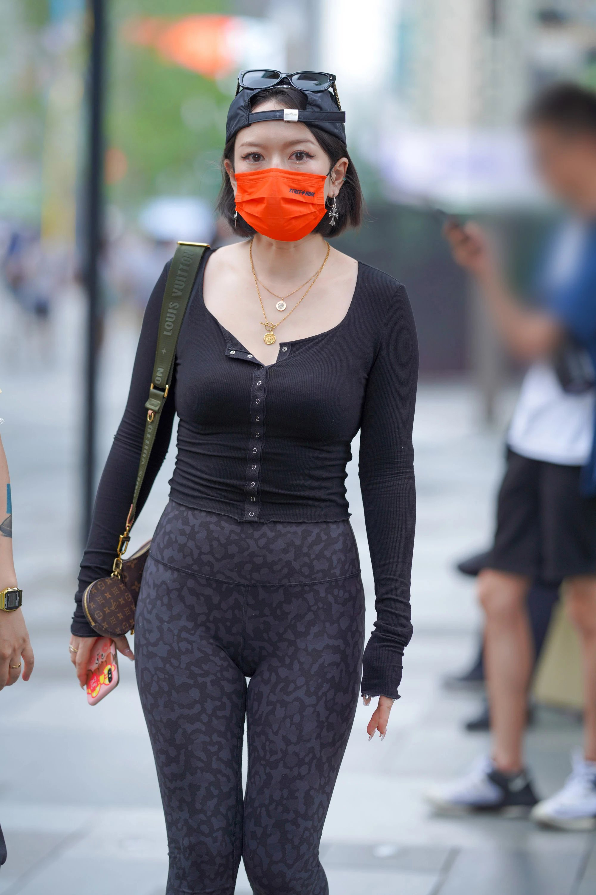  魔镜街拍,紧身裤,小姐姐,街拍,写真套图,LSS山茶摄影