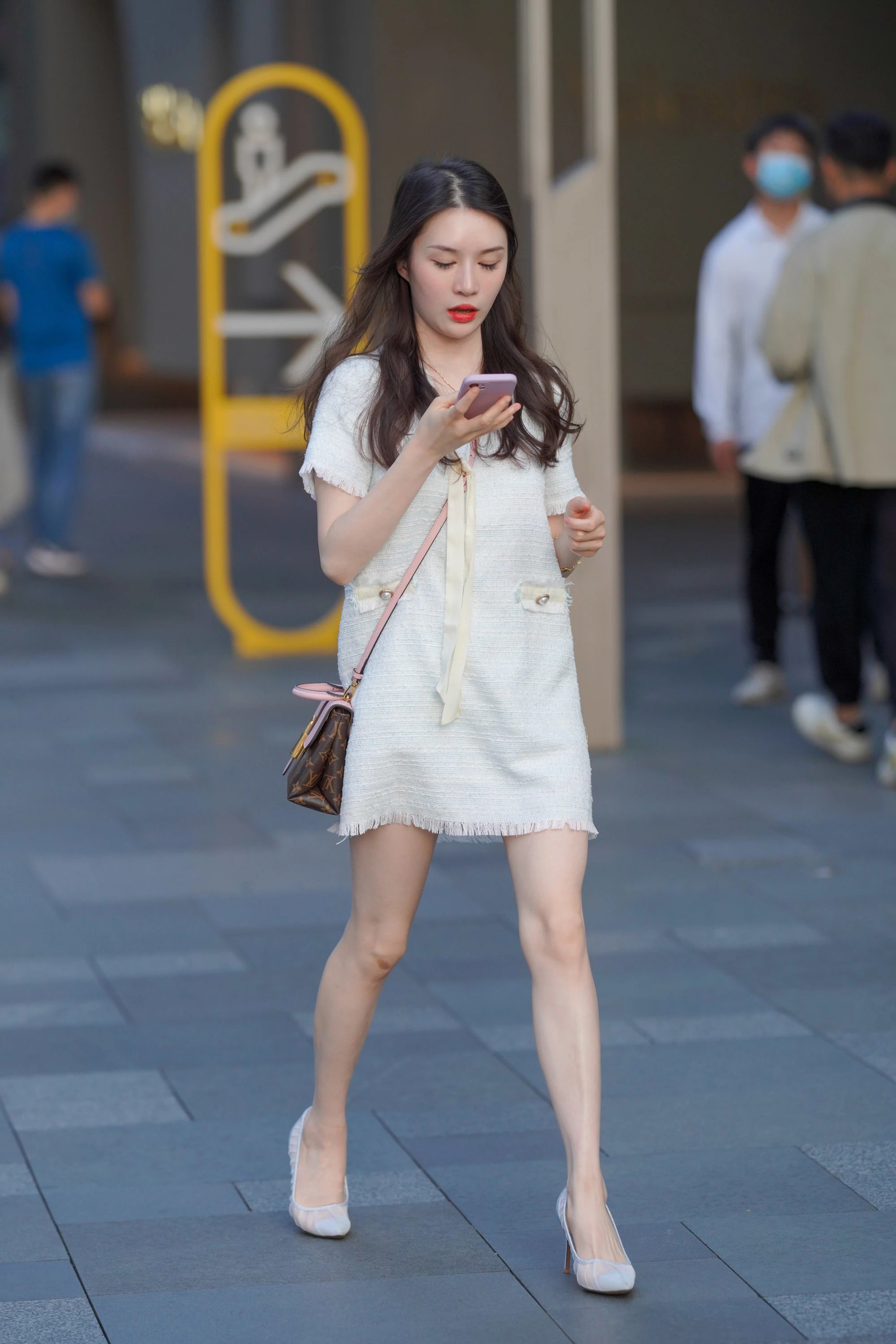  魔镜街拍,裙装,美女,街拍,写真套图,Momoko葵葵