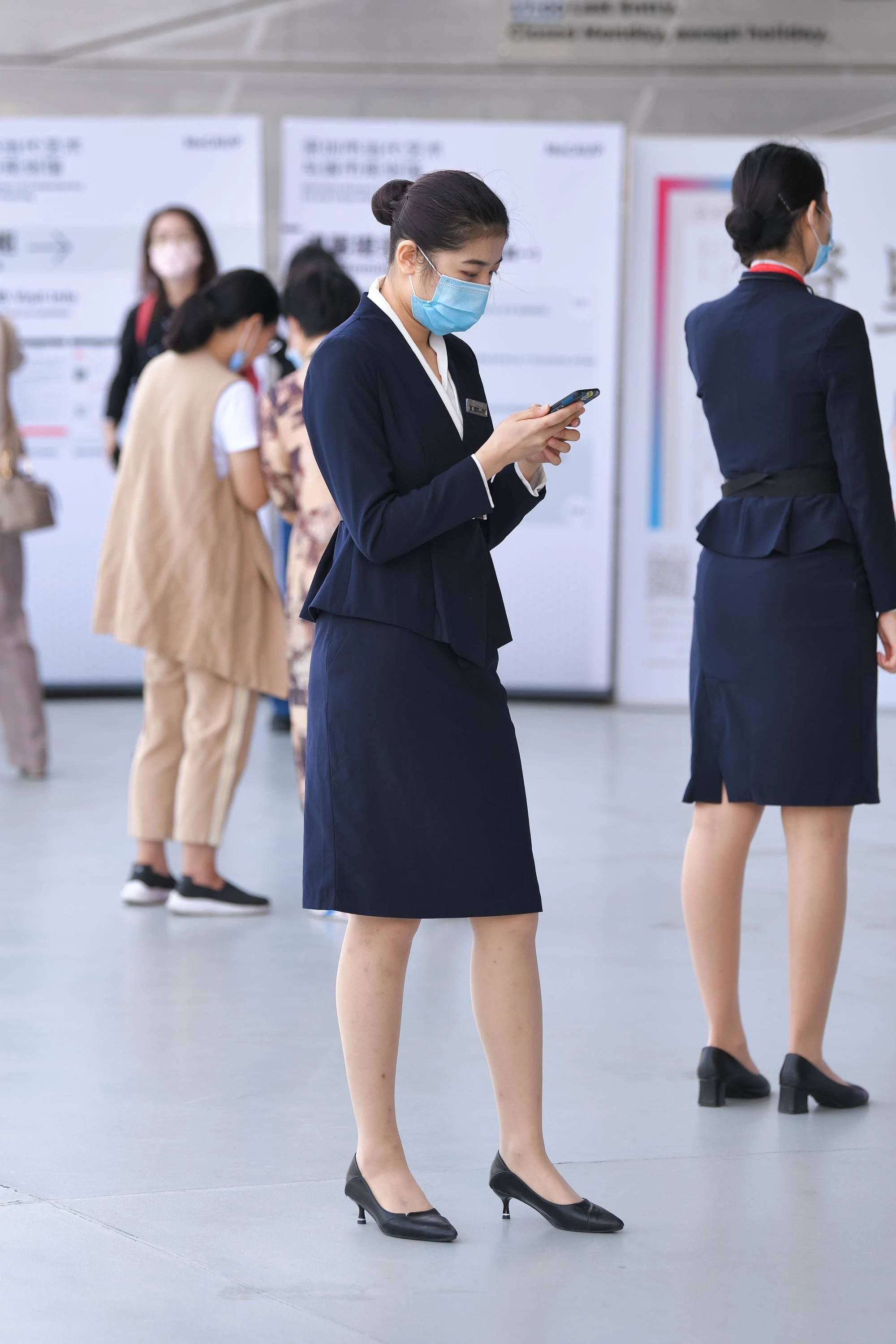  魔镜街拍,丝袜,裙装,少妇,街拍,写真套图,MFStar模范学院