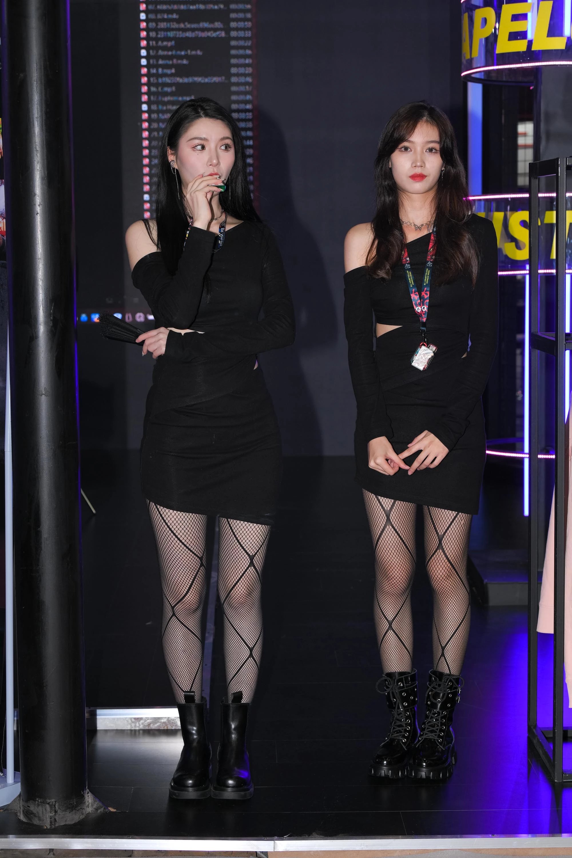  魔镜街拍,丝袜,裙装,少妇,街拍,写真套图,MFStar模范学院