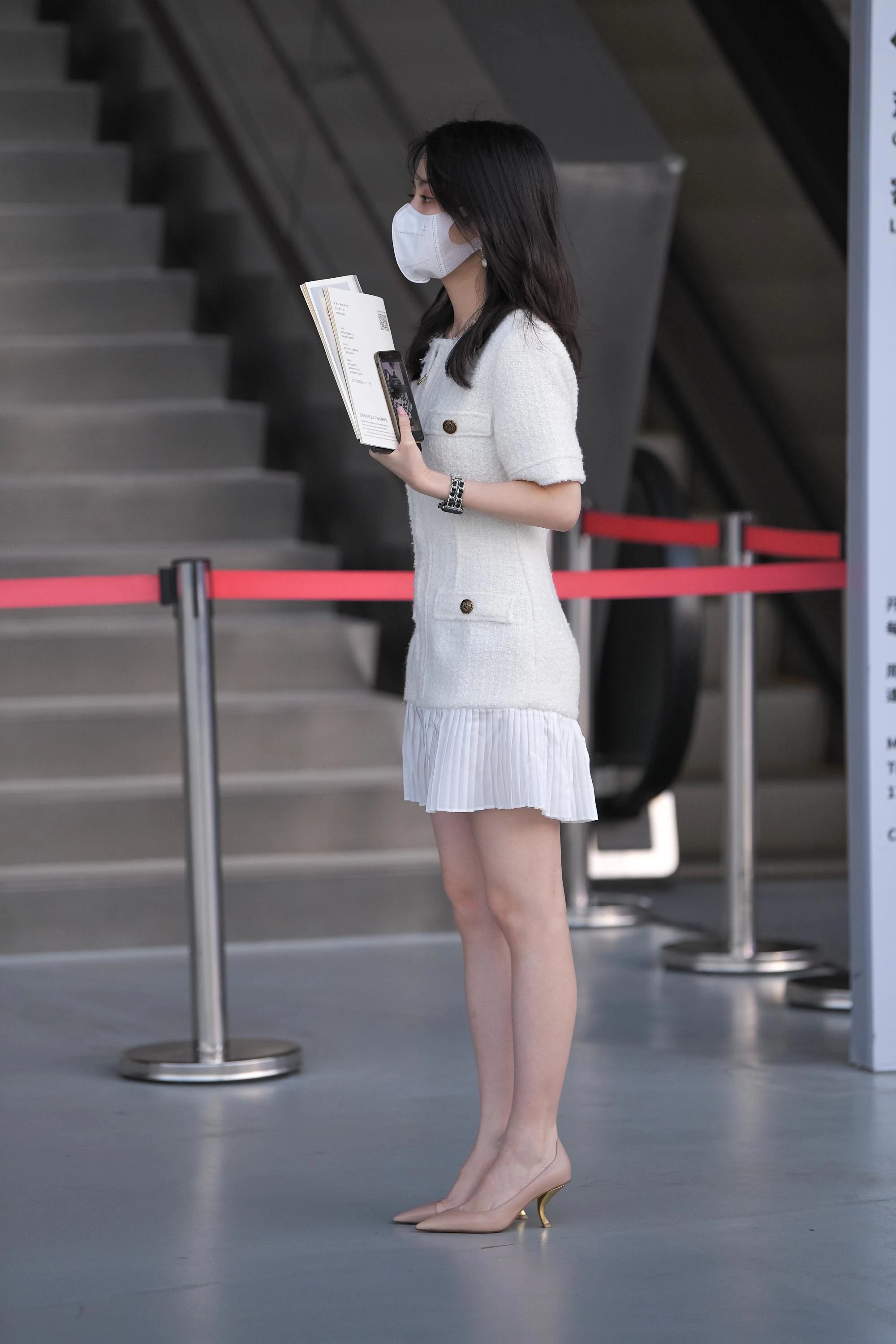  街拍鸭,魔镜街拍,裙装,小姐姐,街拍,写真套图,丝慕GIRL