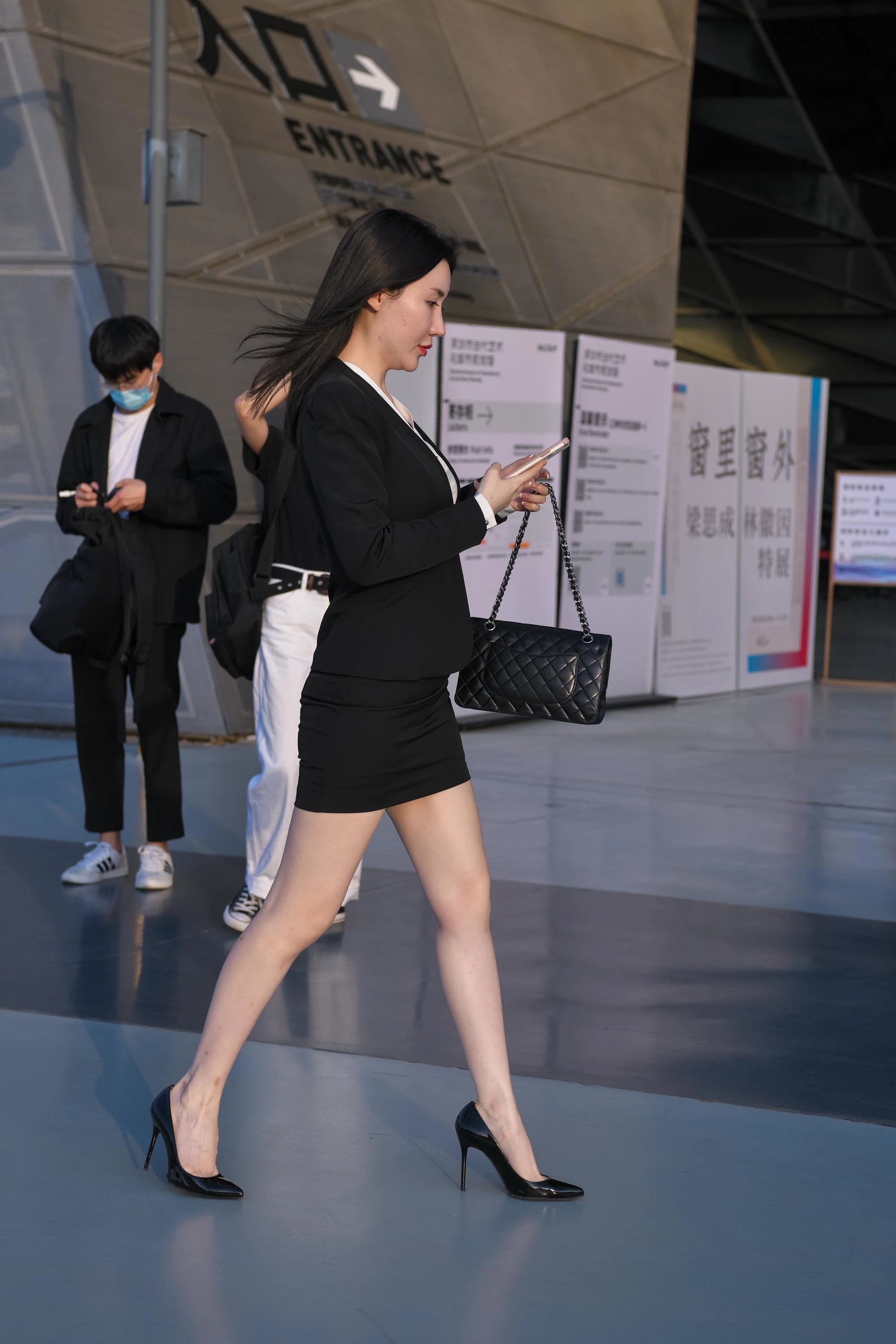  街拍鸭,魔镜街拍,裙装,美女,街拍,写真套图,Xiuren秀人网