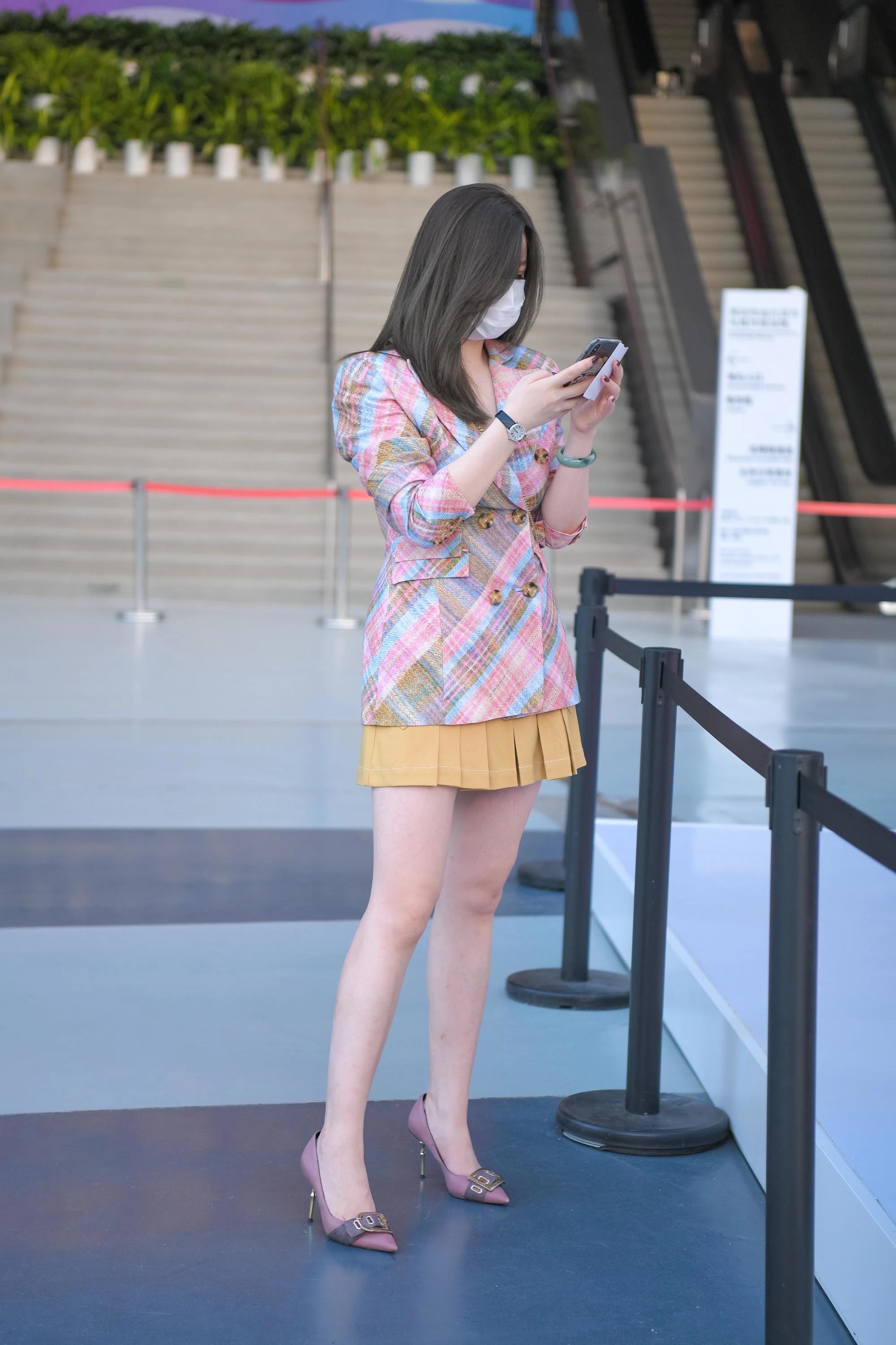  魔镜街拍,裙装,美女,街拍,写真套图,MintYe薄荷叶