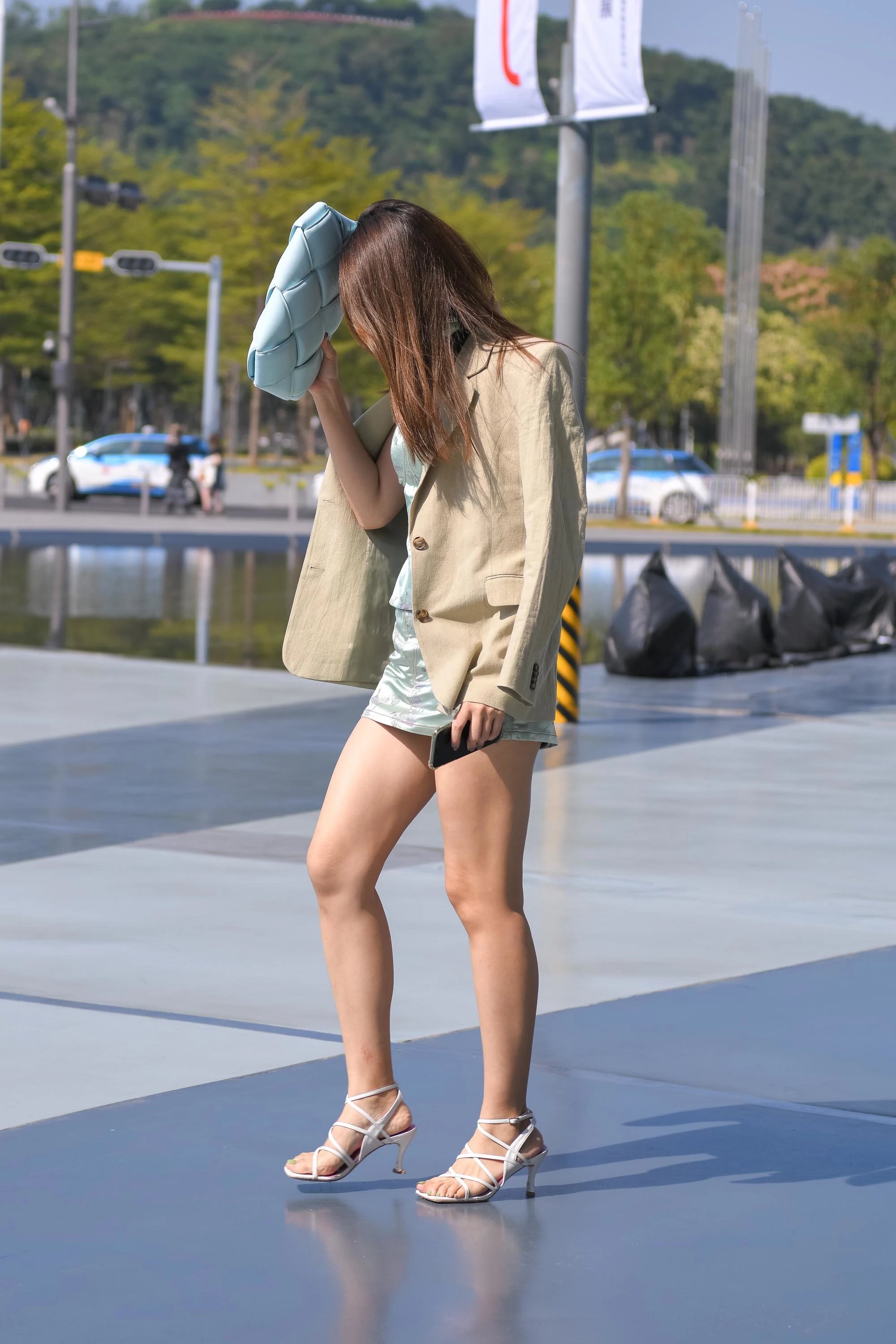  魔镜街拍,裙装,小姐姐,街拍,写真套图,MiCat猫萌榜