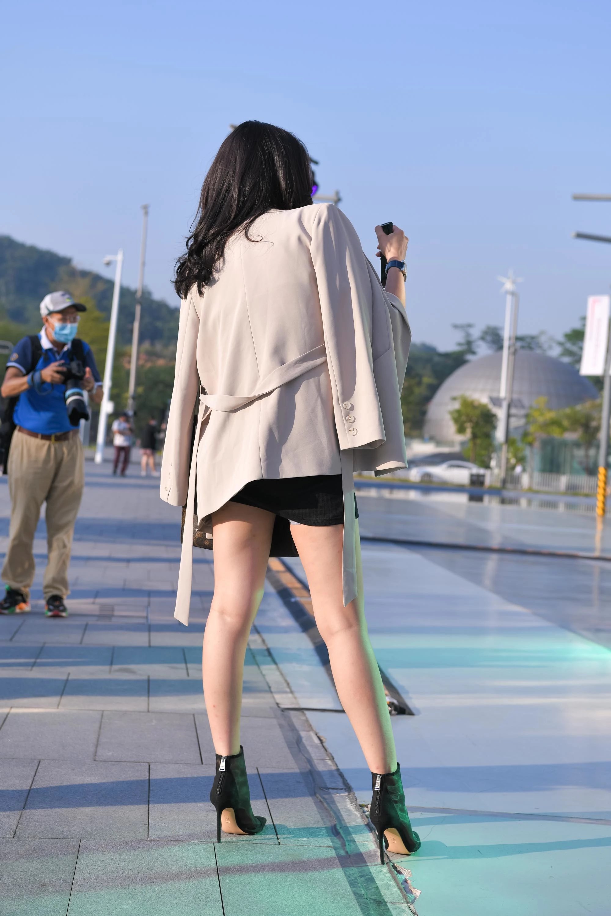  魔镜街拍,裙装,少妇,街拍,写真套图,Youmi尤蜜