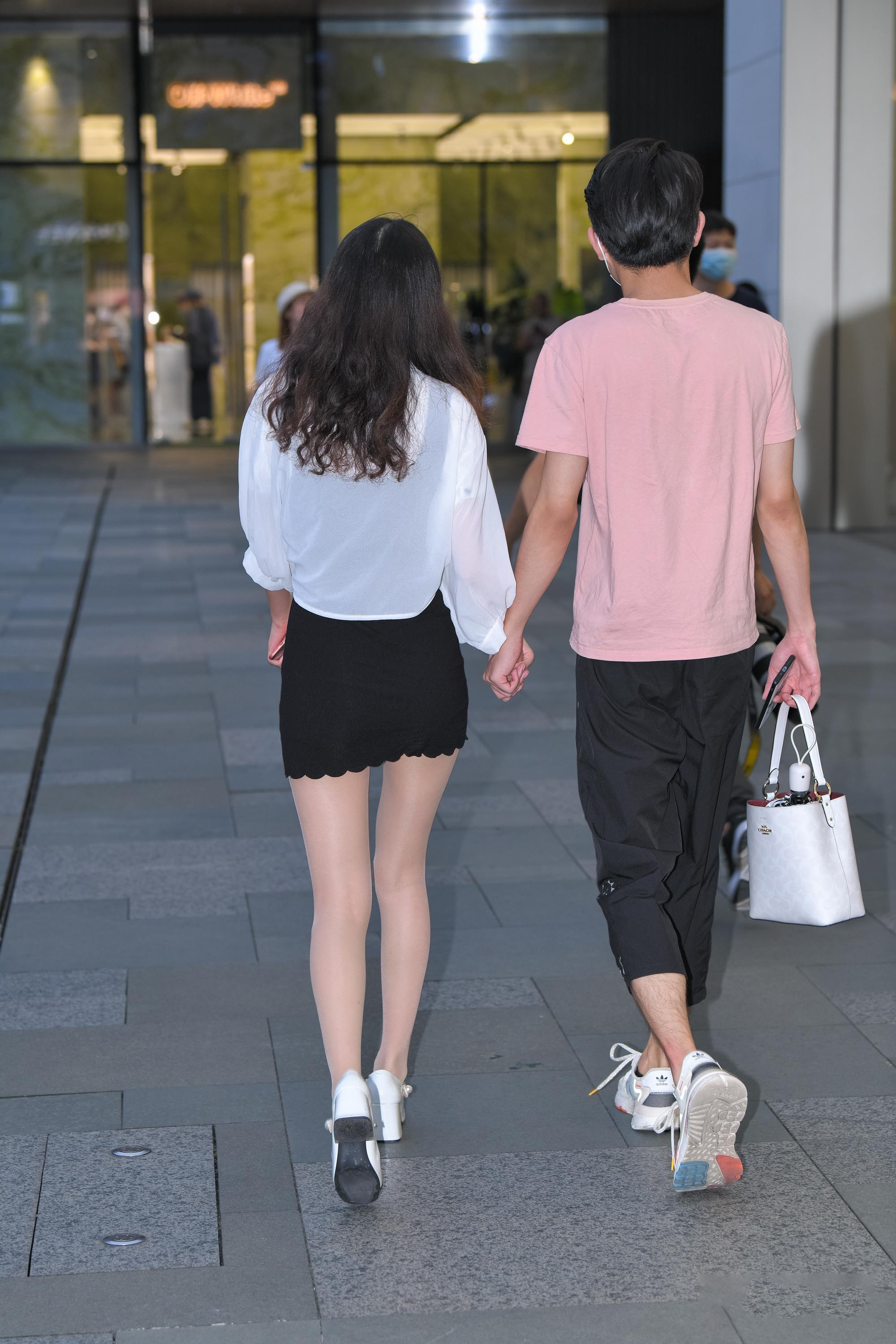  魔镜街拍,丝袜,裙装,熟女,街拍,写真套图,丝月神