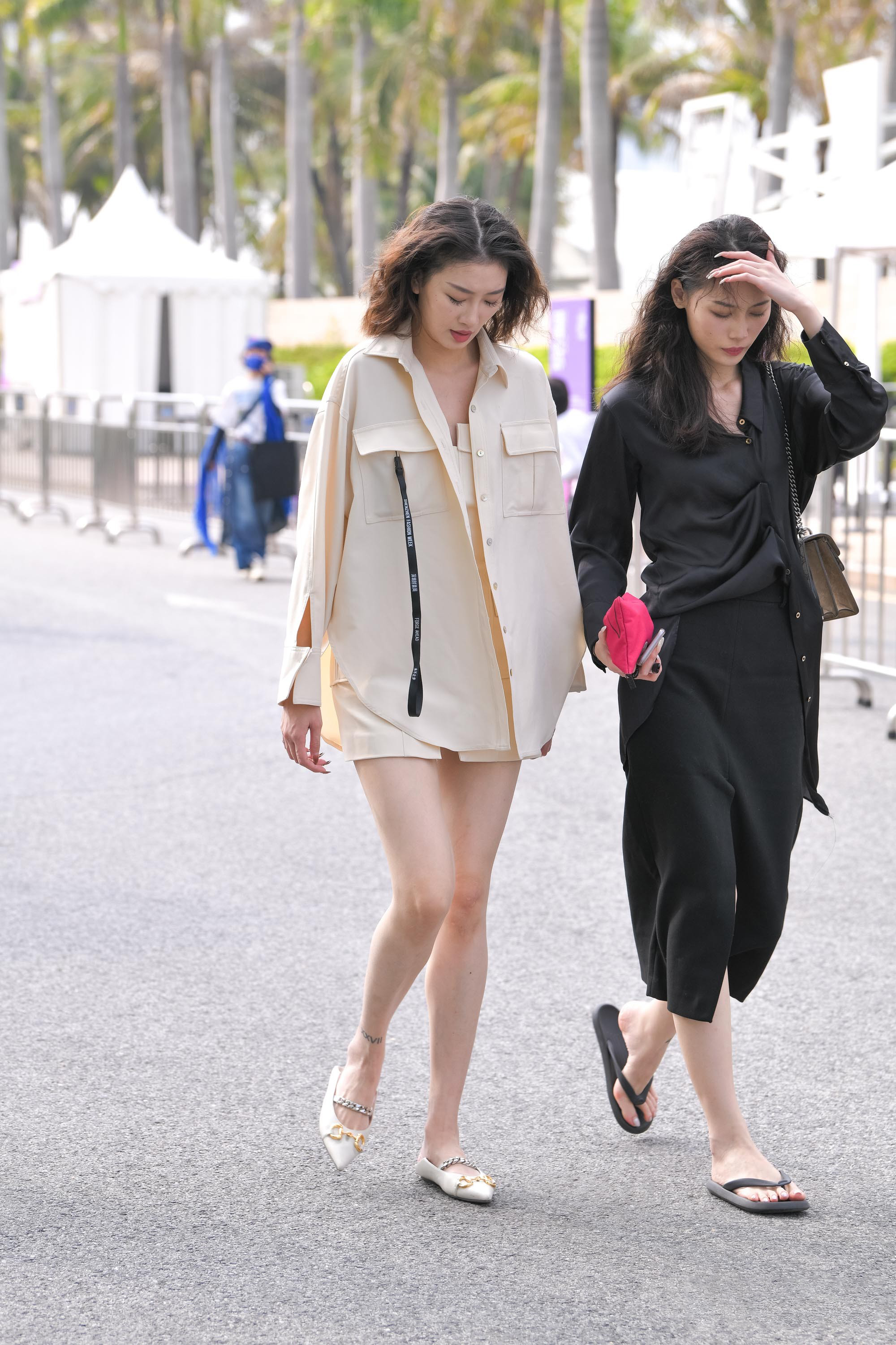  魔镜街拍,,人妻,街拍,写真套图,浅野菌子