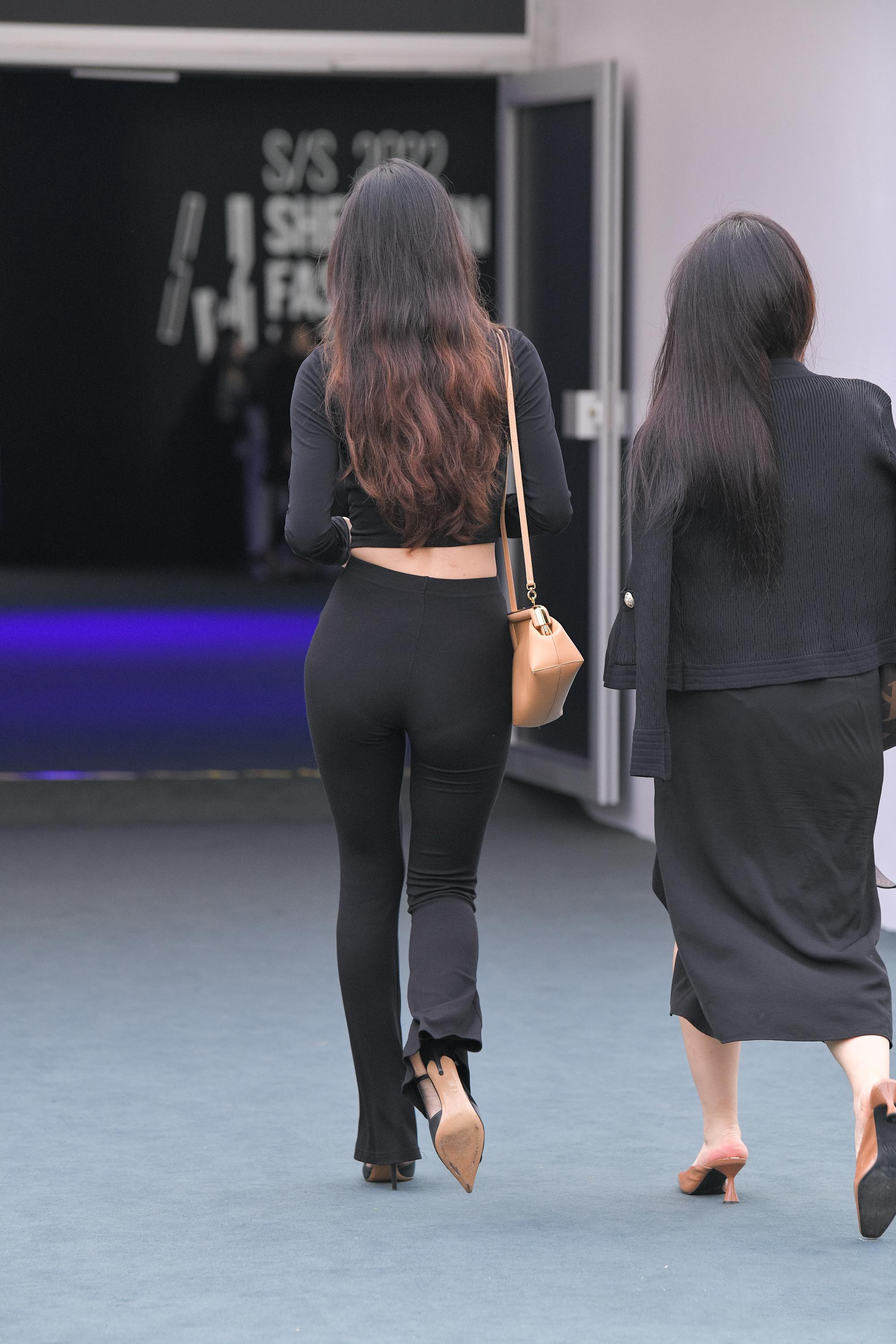  魔镜街拍,裙装,美女,街拍,写真套图,桜桃喵