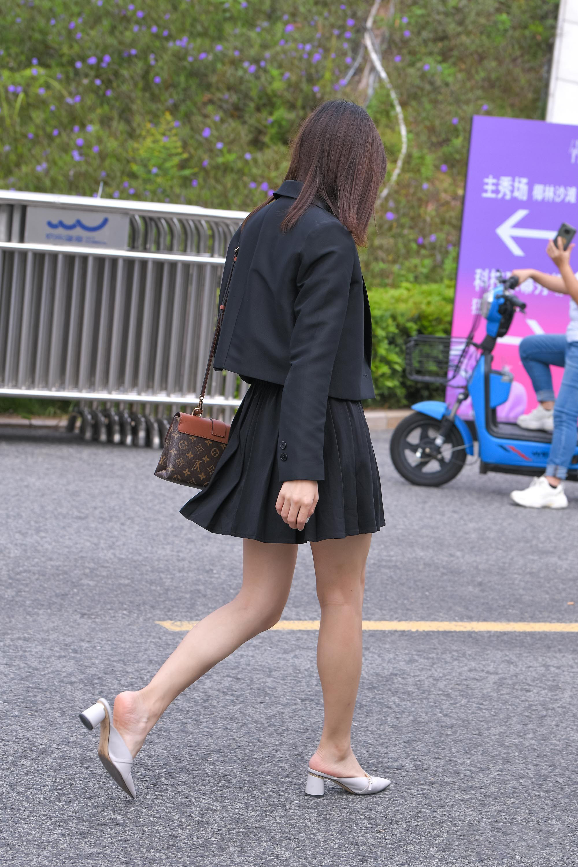  街拍鸭,魔镜街拍,裙装,少妇,街拍,写真套图,北之北