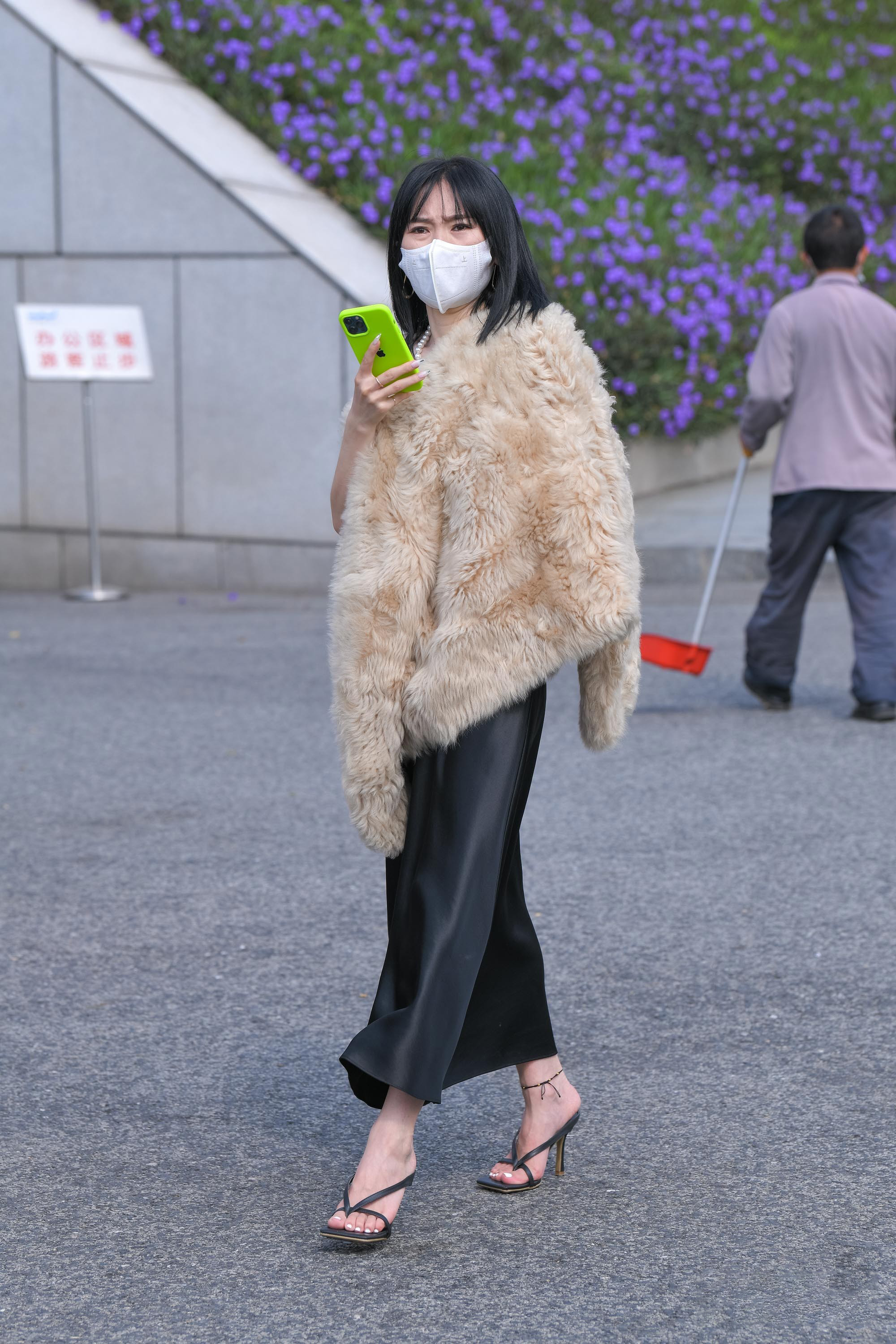  魔镜街拍,裙装,美女,街拍,写真套图,Kitaro绮太郎