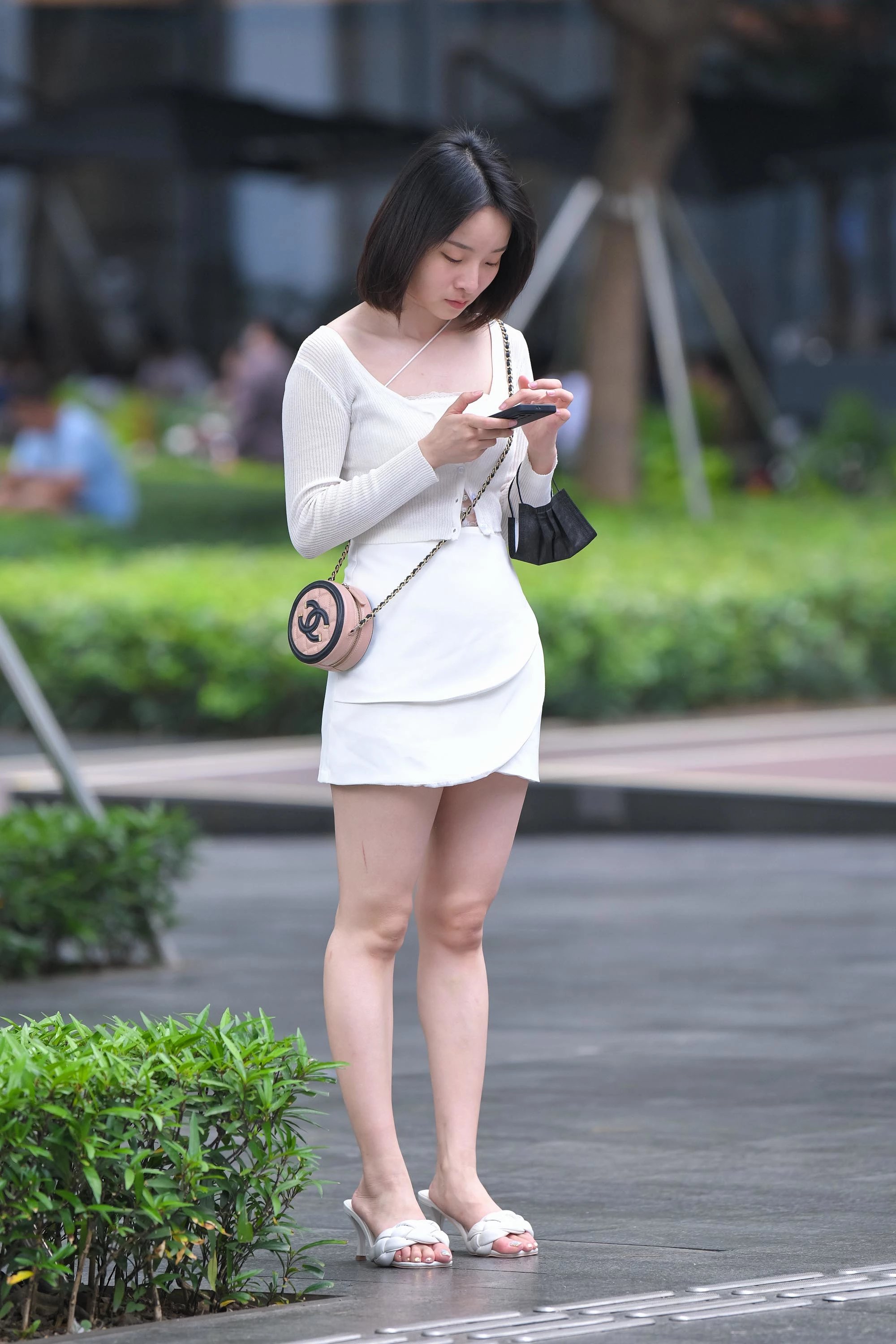  魔镜街拍,裙装,熟女,街拍,写真套图,花铃