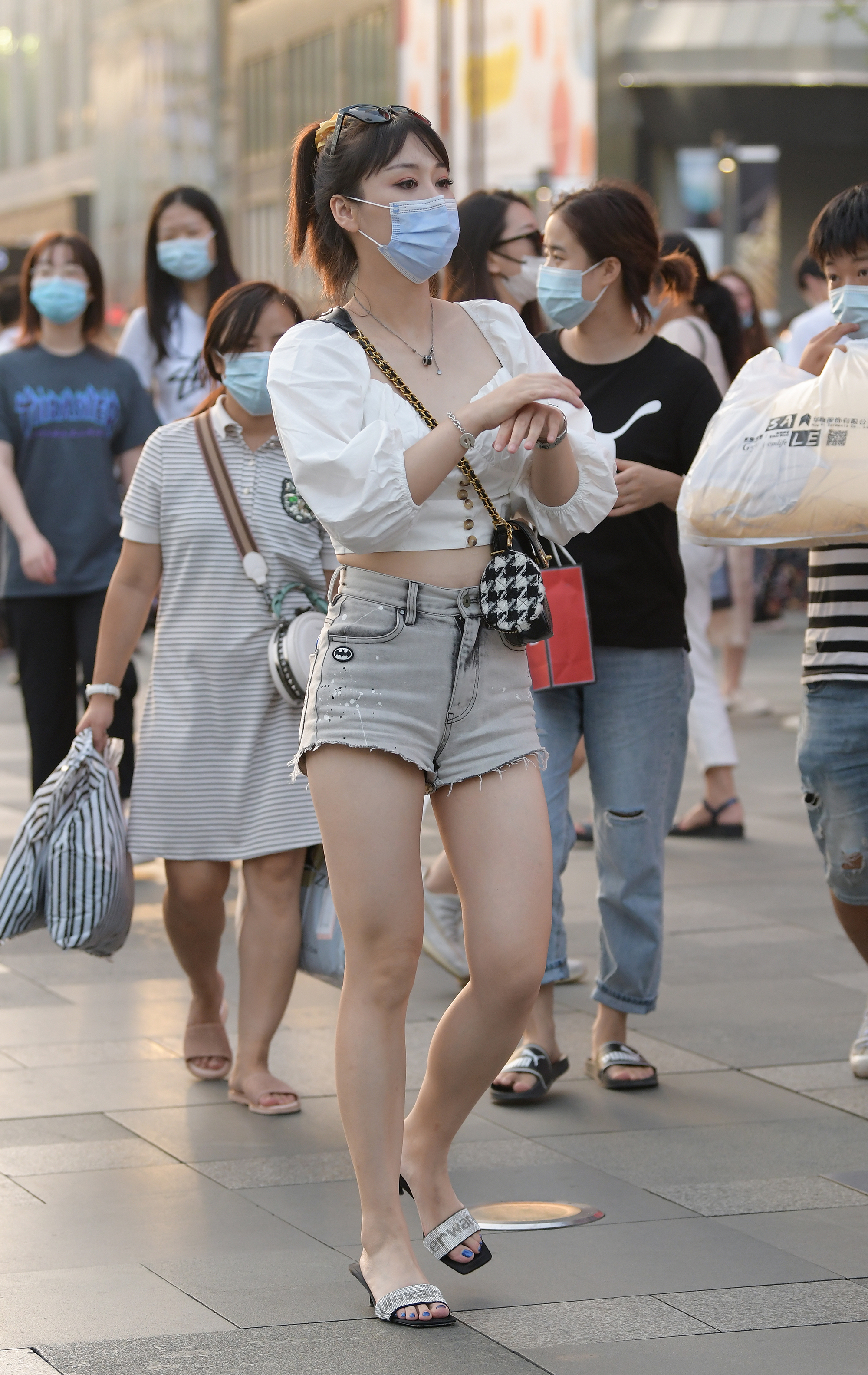  魔镜街拍,热裤,美女,街拍,写真套图,Candy网红馆