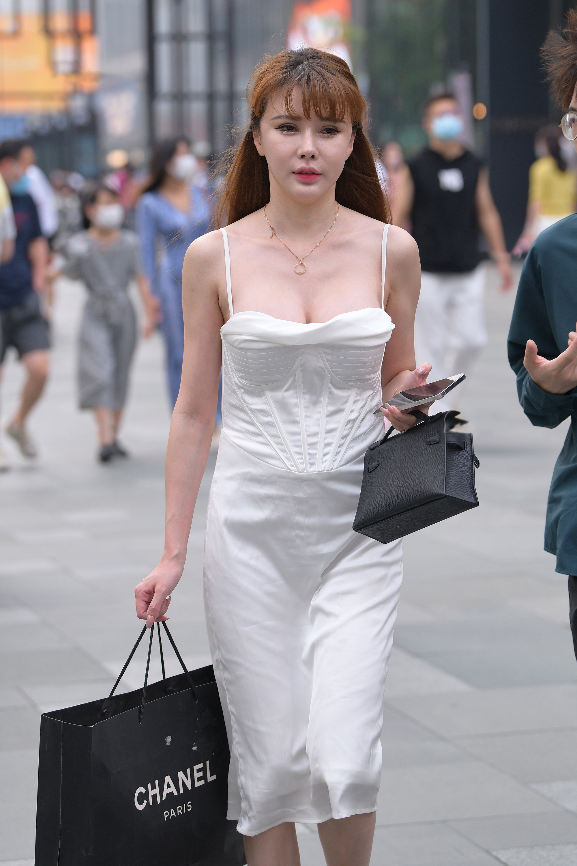  街拍鸭,魔镜街拍,街拍第一站,裙装,少妇,街拍,写真套图,Xiuren秀人网