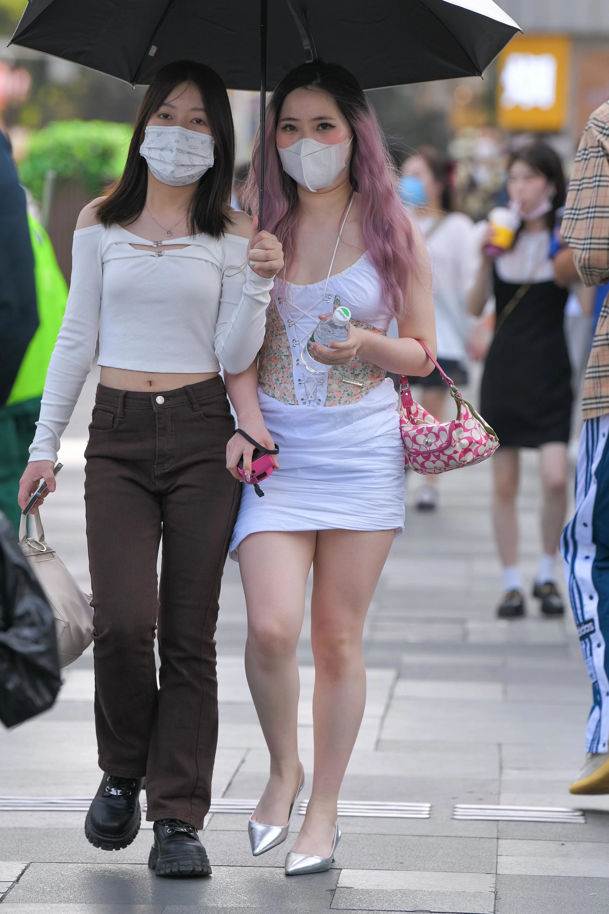 【J5156】白裙高跟鞋