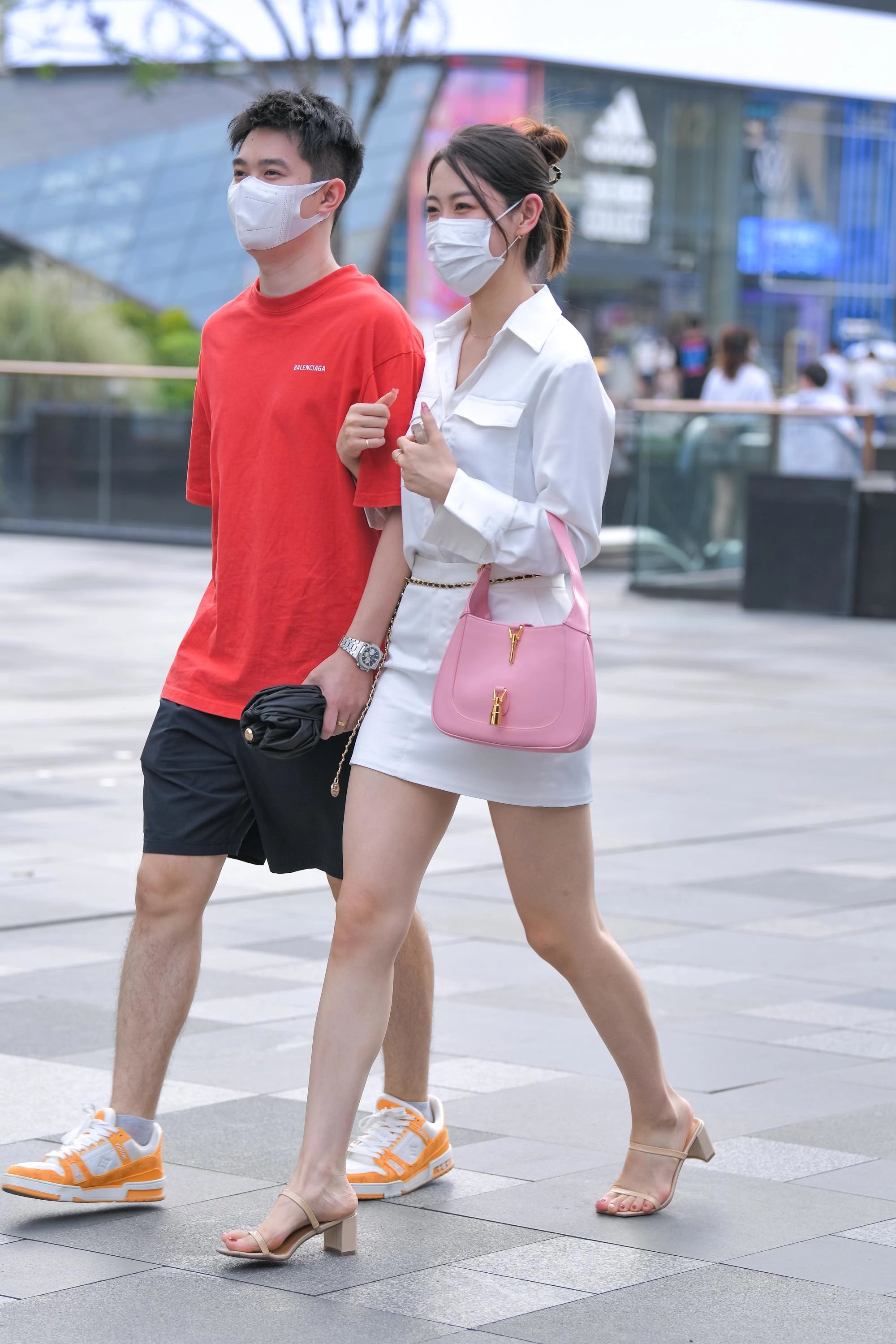  魔镜街拍,裙装,熟女,街拍,写真套图,Ugirl艺术摄影