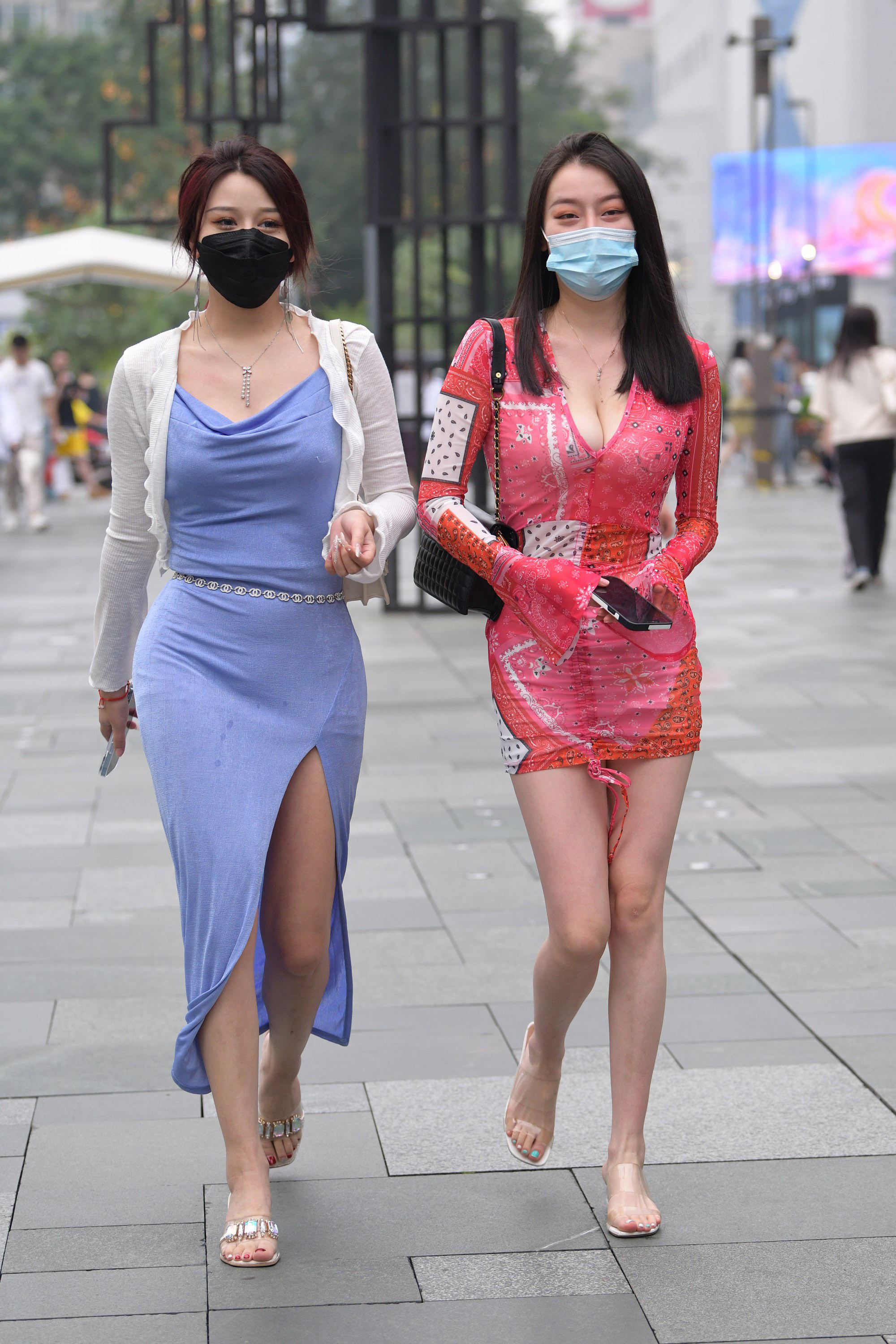  魔镜街拍,裙装,人妻,街拍,写真套图,纳丝摄影