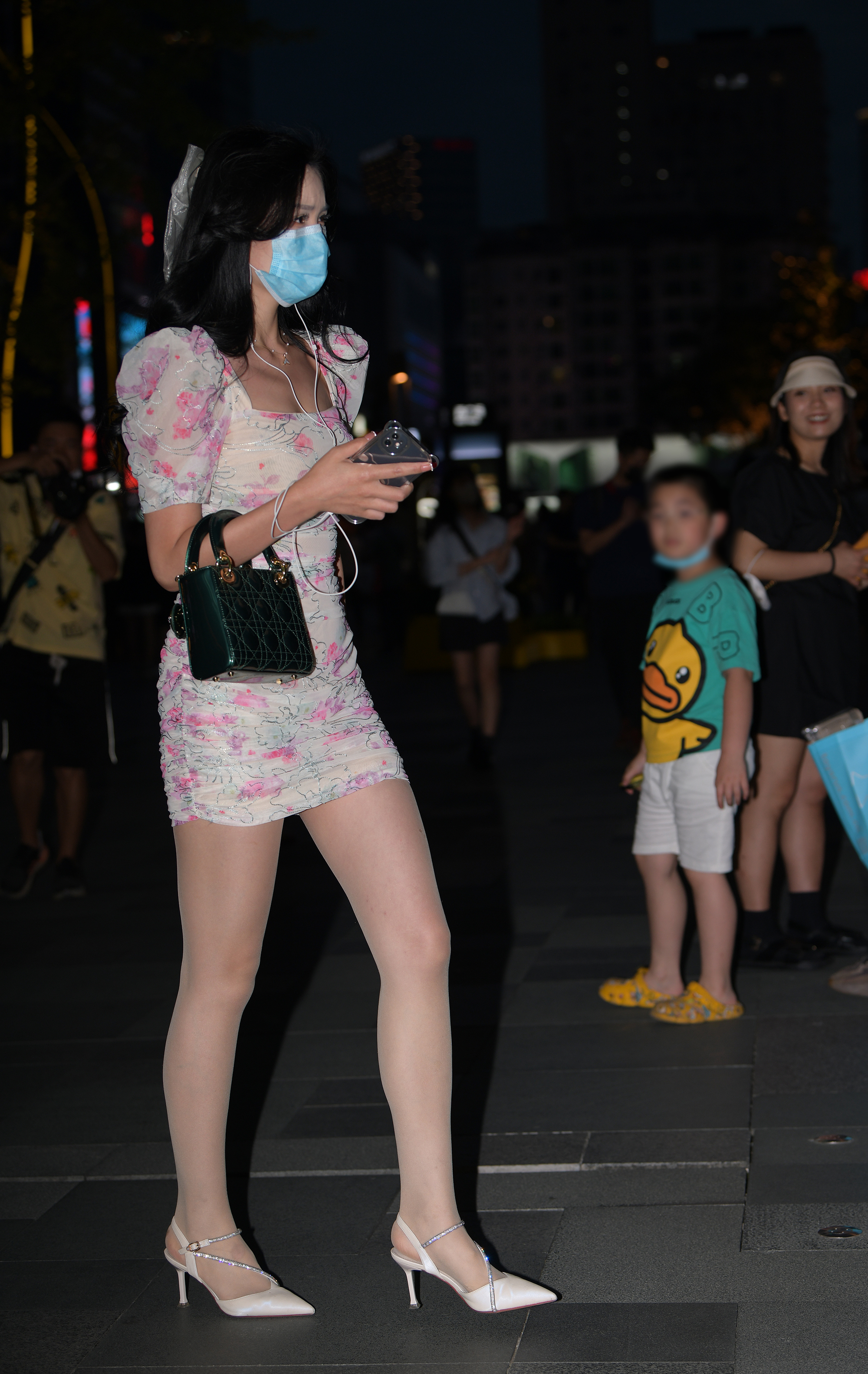  魔镜街拍,丝袜,裙装,人妻,街拍,写真套图,六二二同学