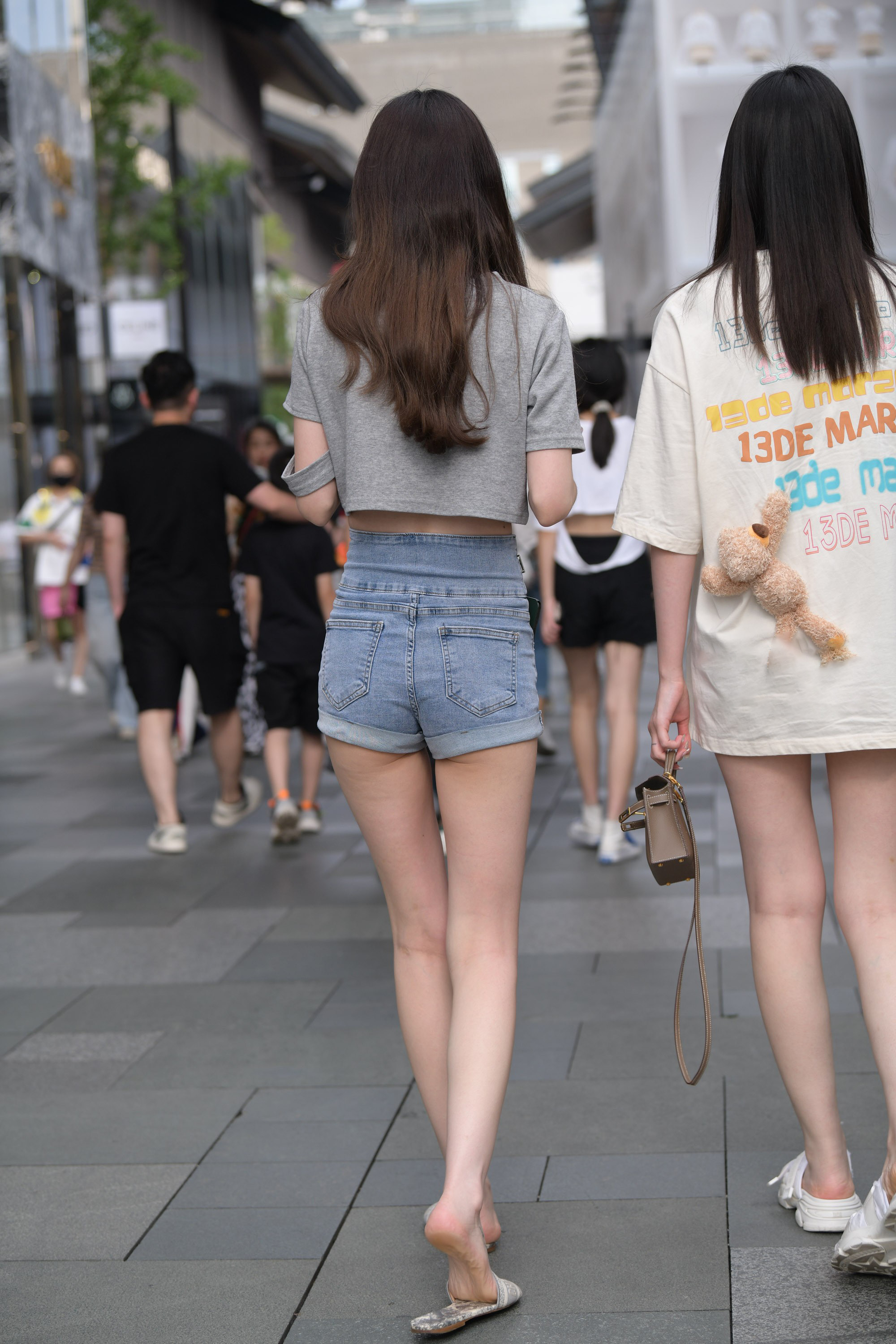  魔镜街拍,热裤,美女,街拍,写真套图,思话写真