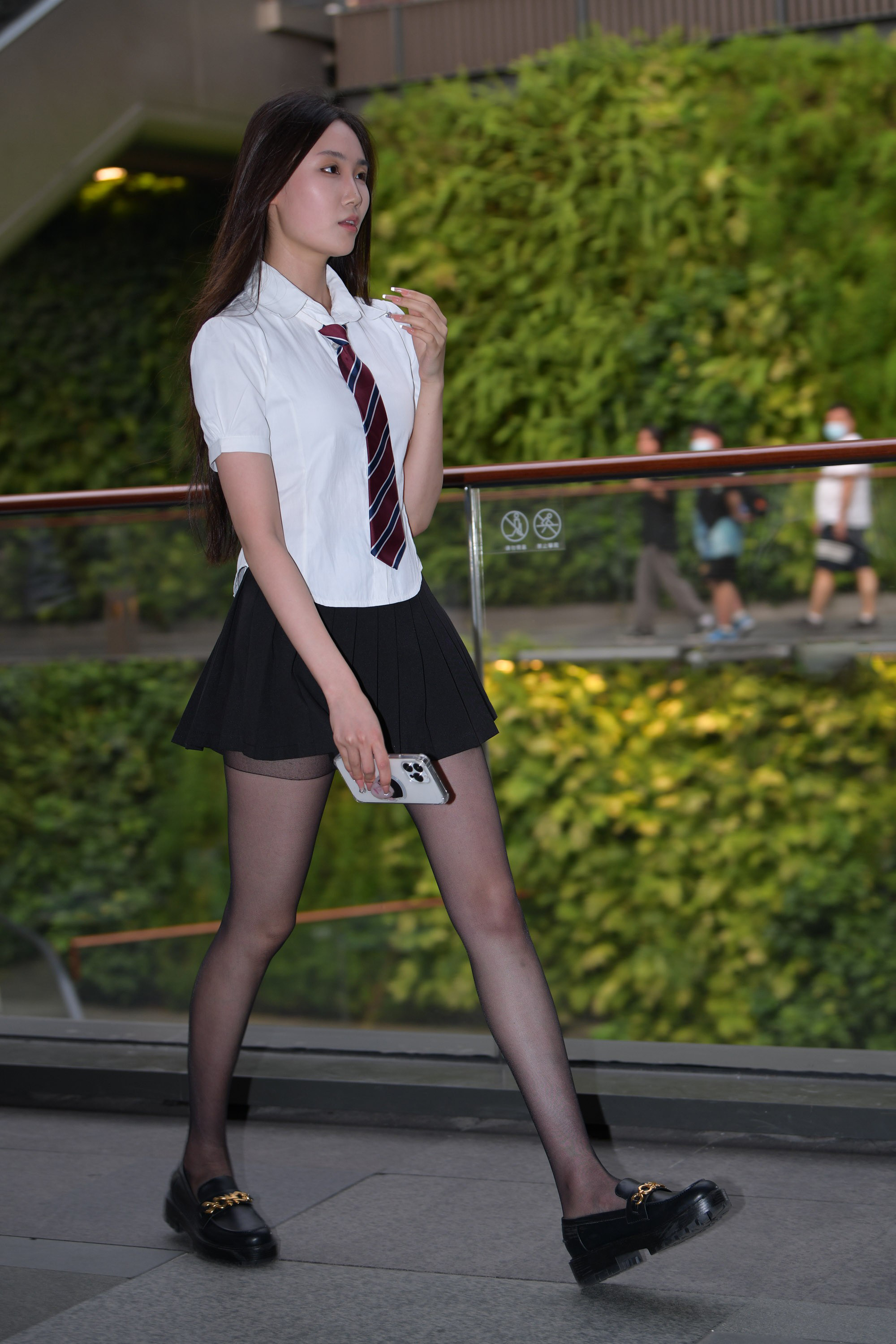  魔镜街拍,丝袜,裙装,少妇,街拍,写真套图,BoLoli波萝社新刊