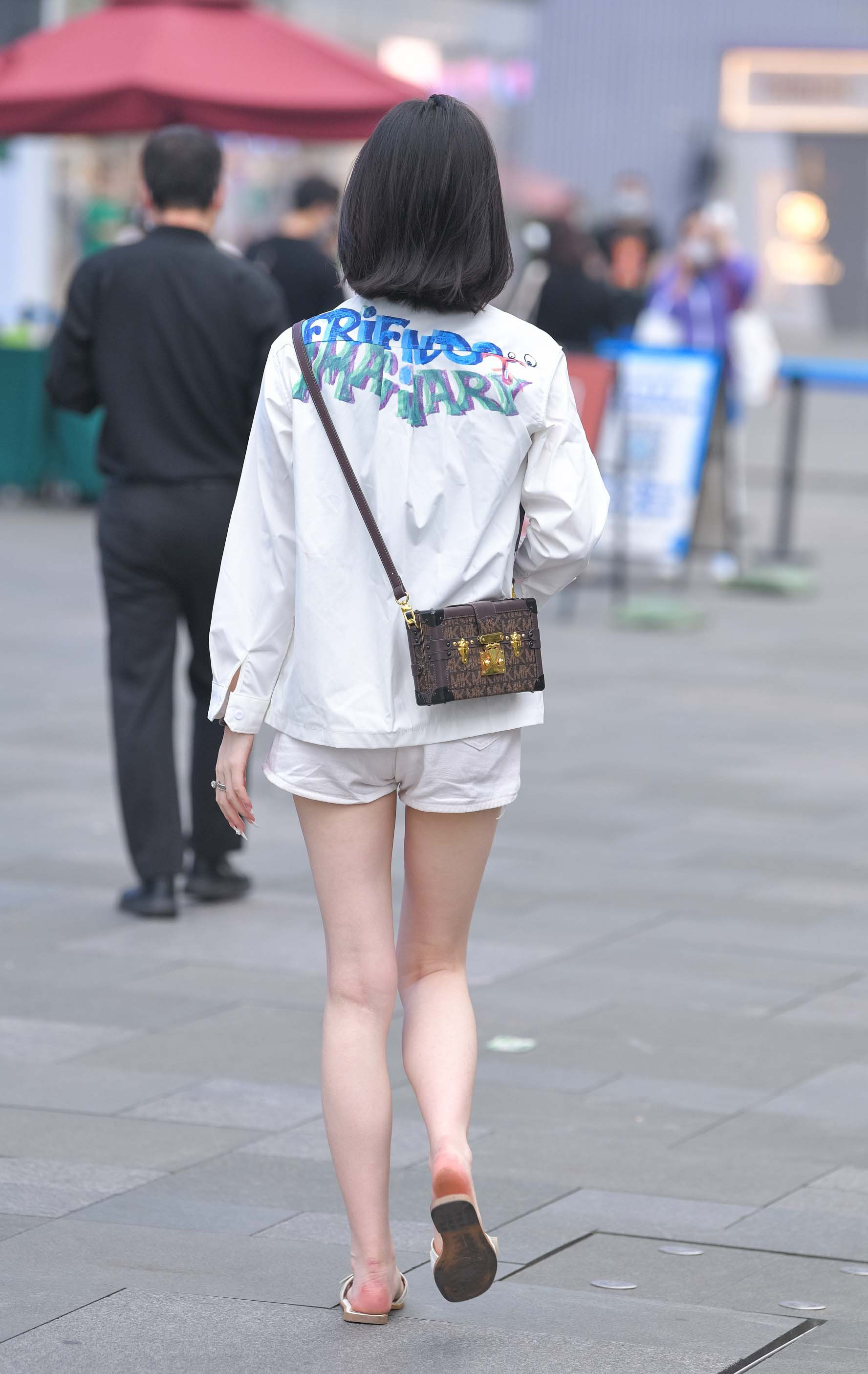  魔镜街拍,热裤,小姐姐,街拍,写真套图,初夏女神