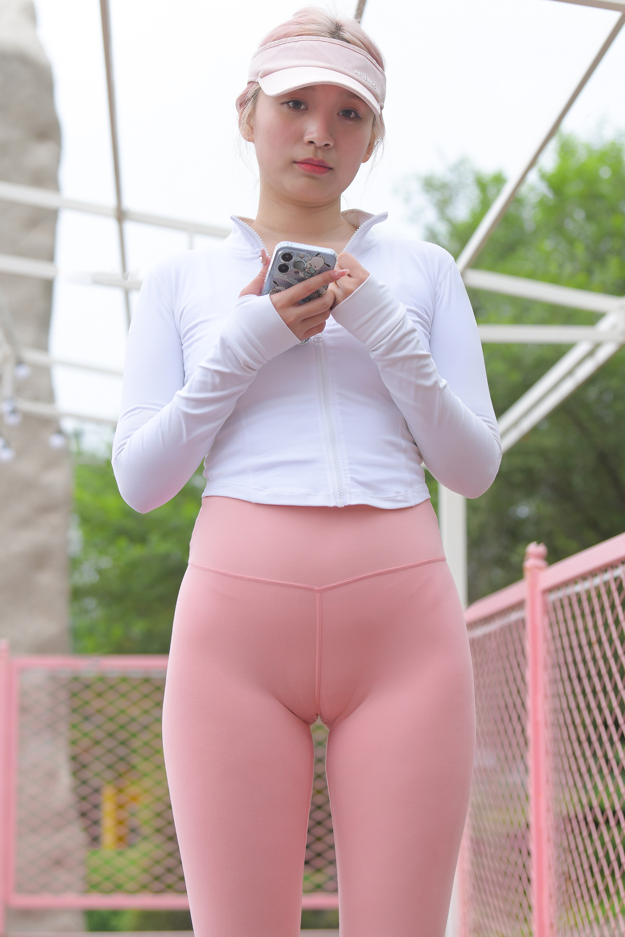 街拍鸭,魔镜街拍,街拍第一站,写真套图,街拍美女,街拍图片,街拍视频,街拍VIP,免费街拍