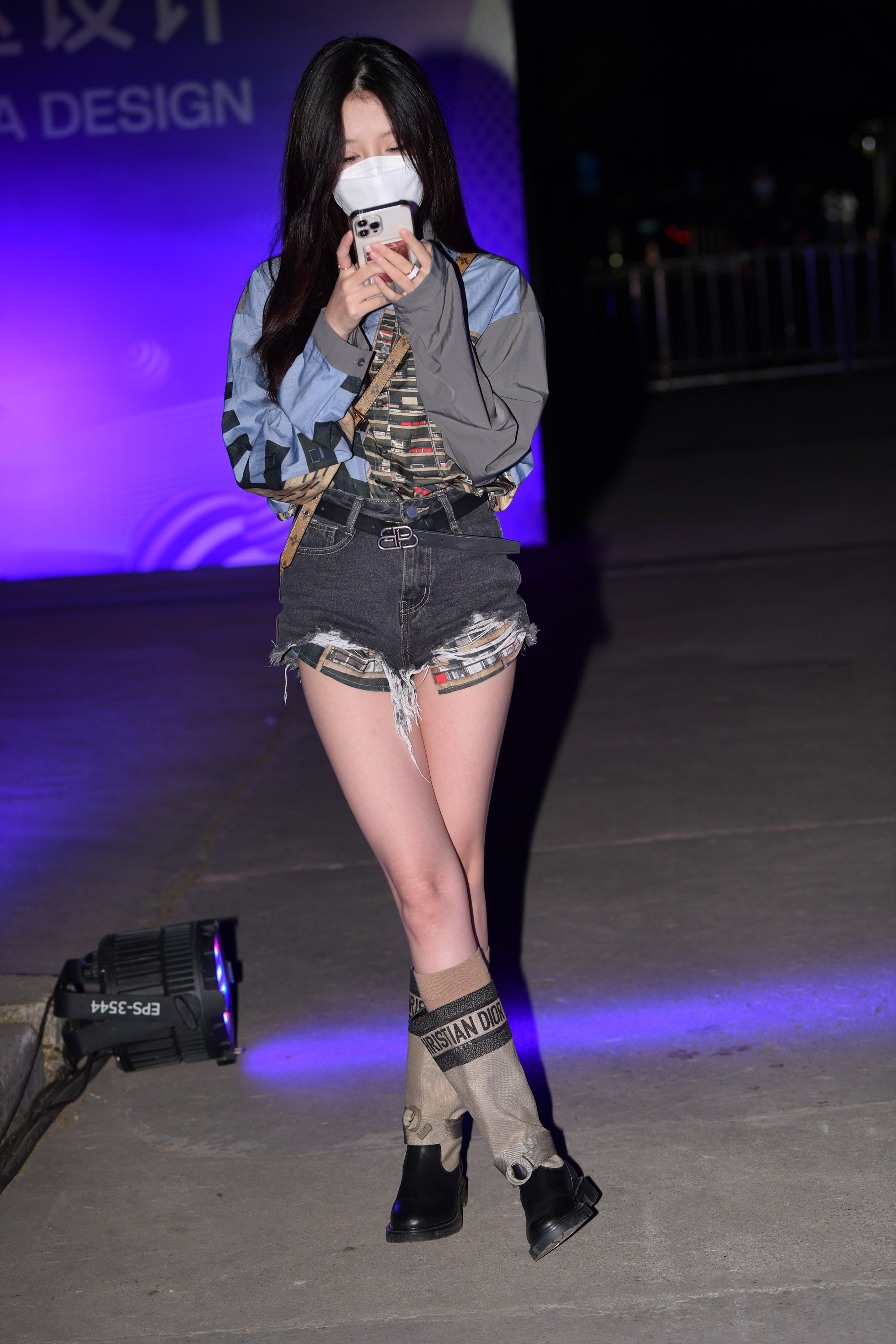  魔镜街拍,热裤,熟女,街拍,写真套图,NinJa阿寨寨