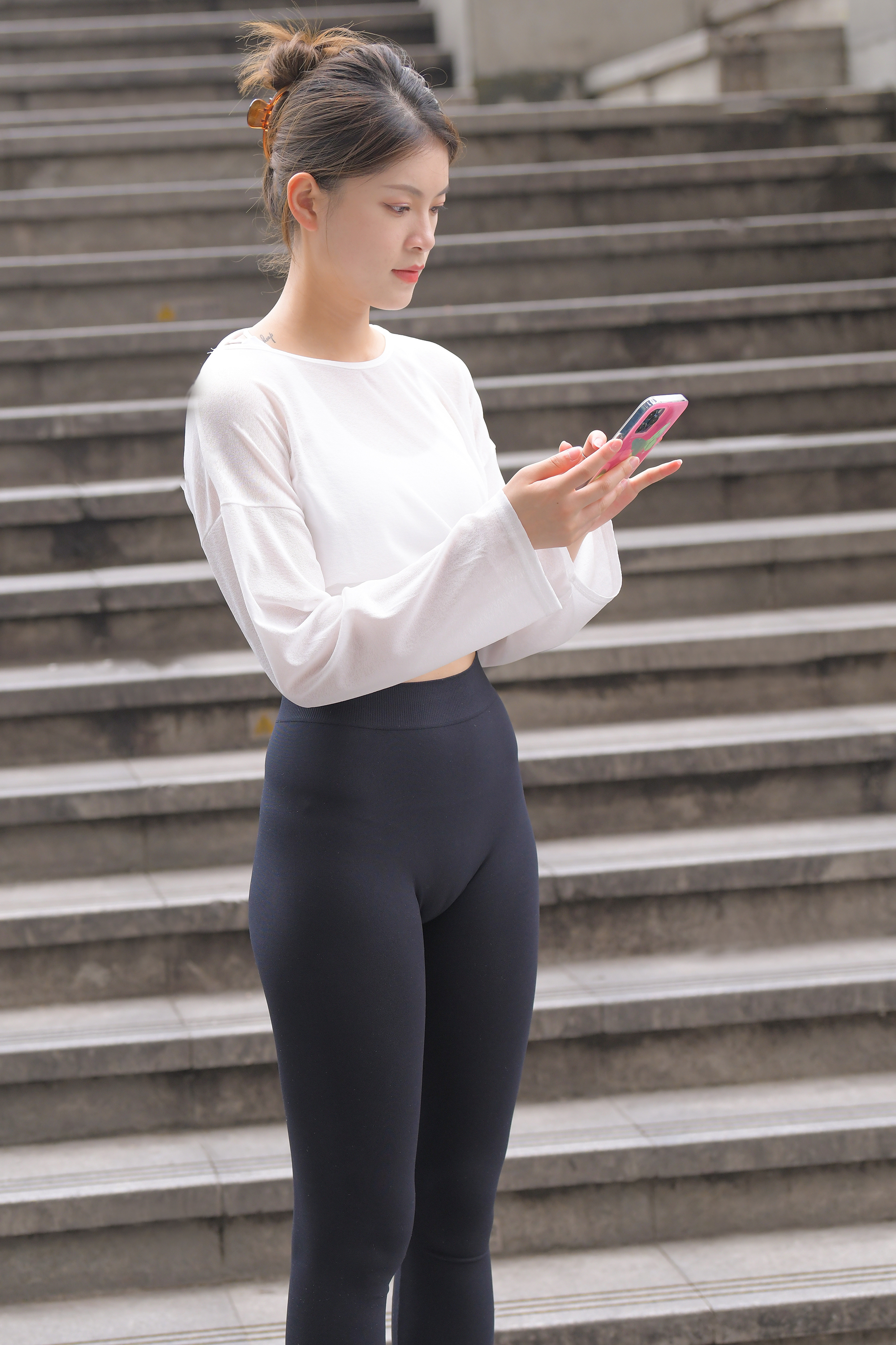 图片[1]-870 阳光甚好 24G 雨婷-KHL.CC-快活林