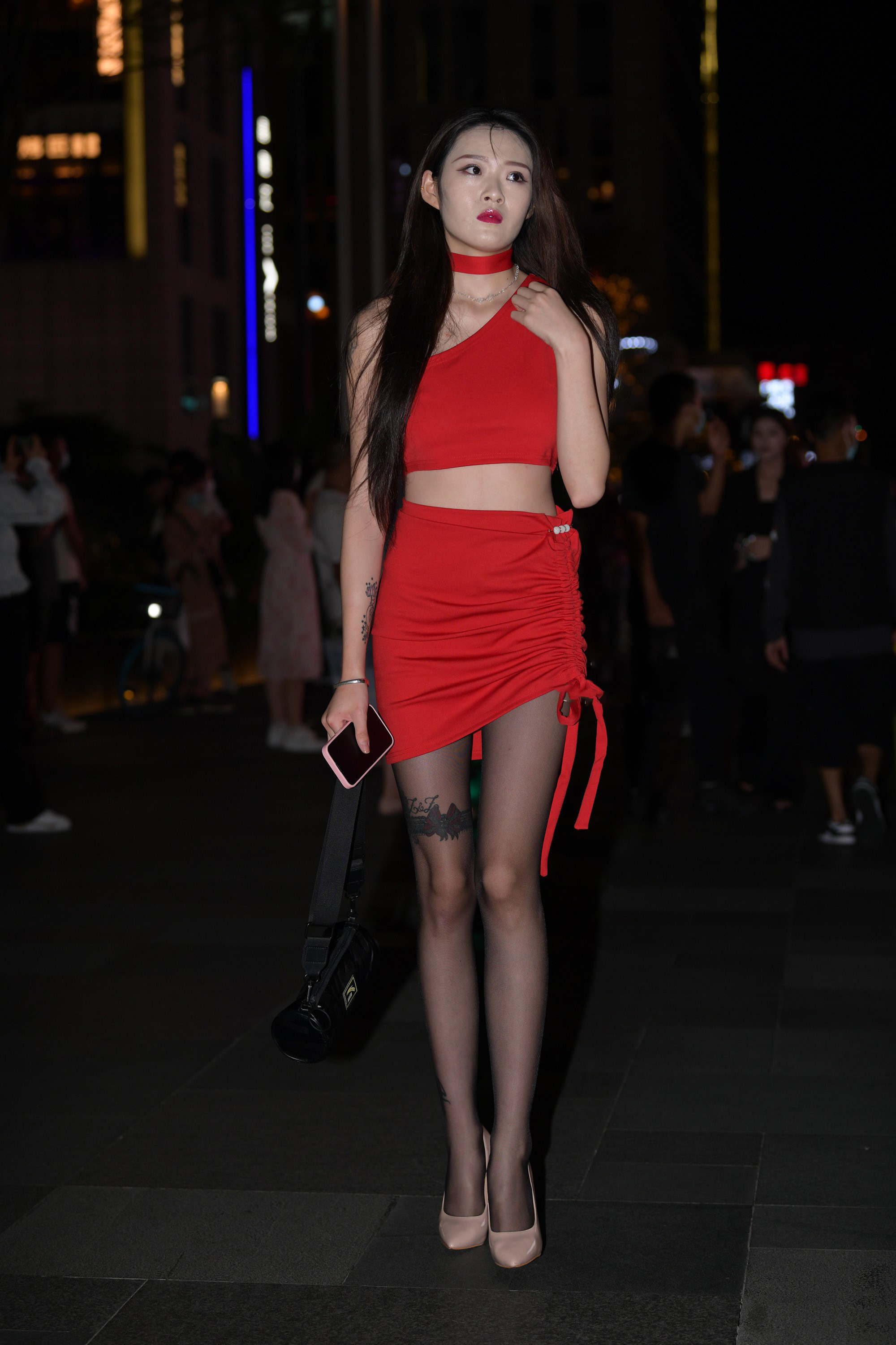  魔镜街拍,丝袜,裙装,小姐姐,街拍,写真套图,MintYe薄荷叶