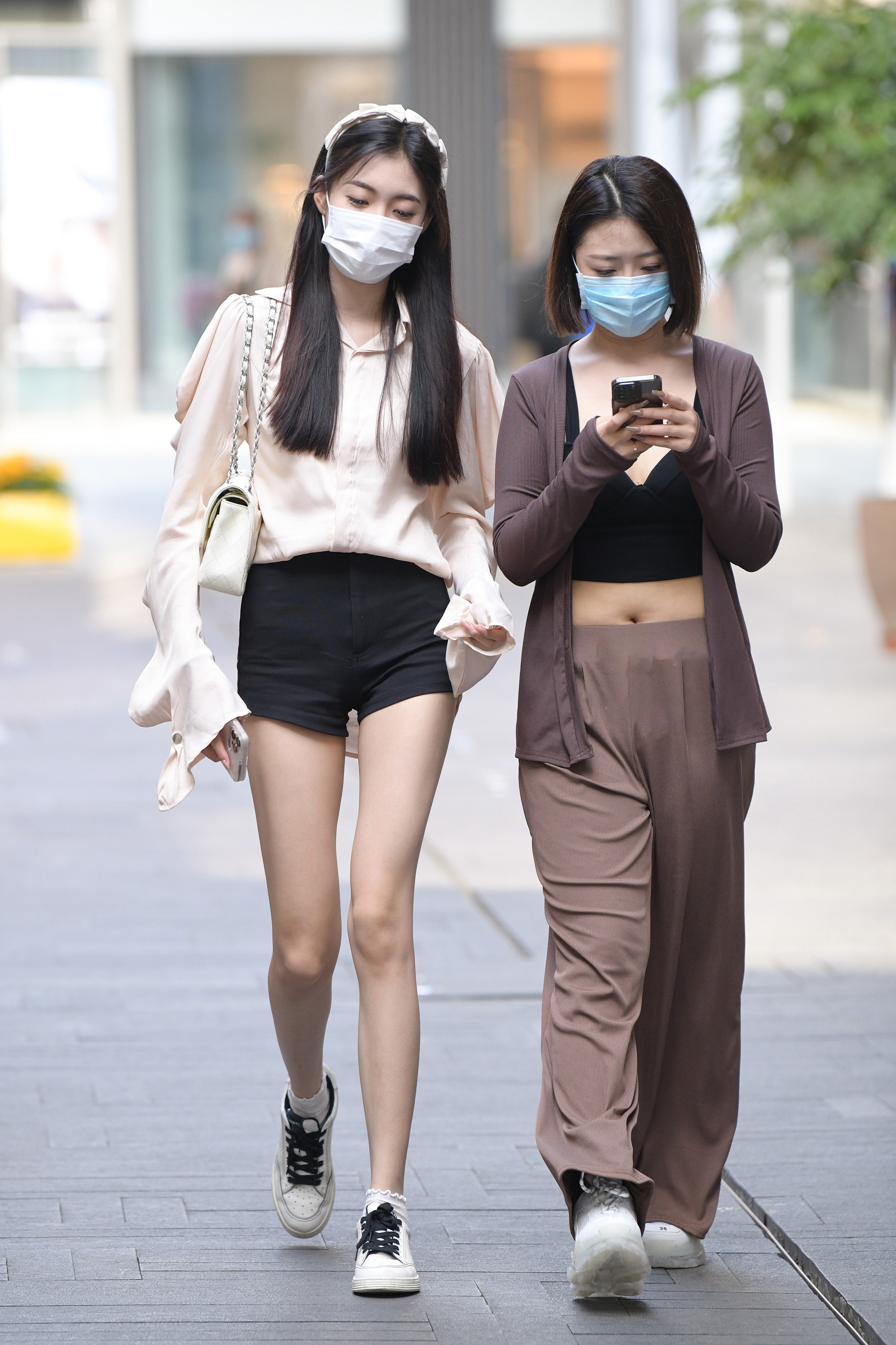  魔镜街拍,热裤,少妇,街拍,写真套图,IMiss爱蜜社