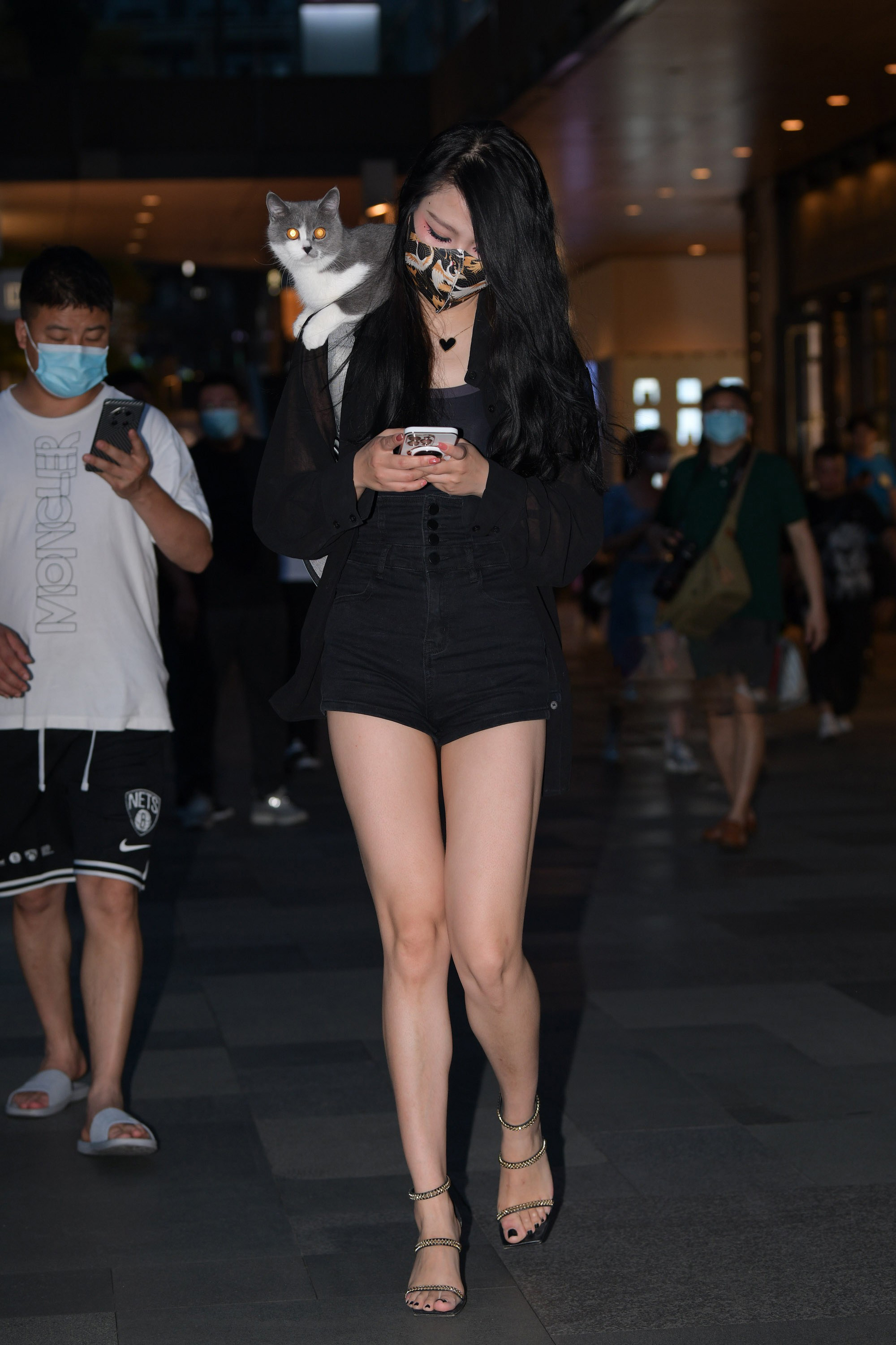  魔镜街拍,热裤,美女,街拍,写真套图,Kitaro绮太郎