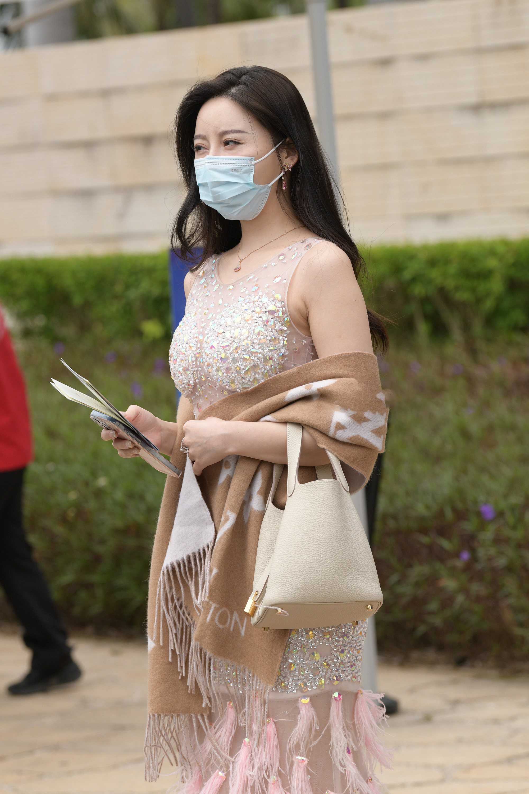  魔镜街拍,裙装,熟女,街拍,写真套图,丝月神